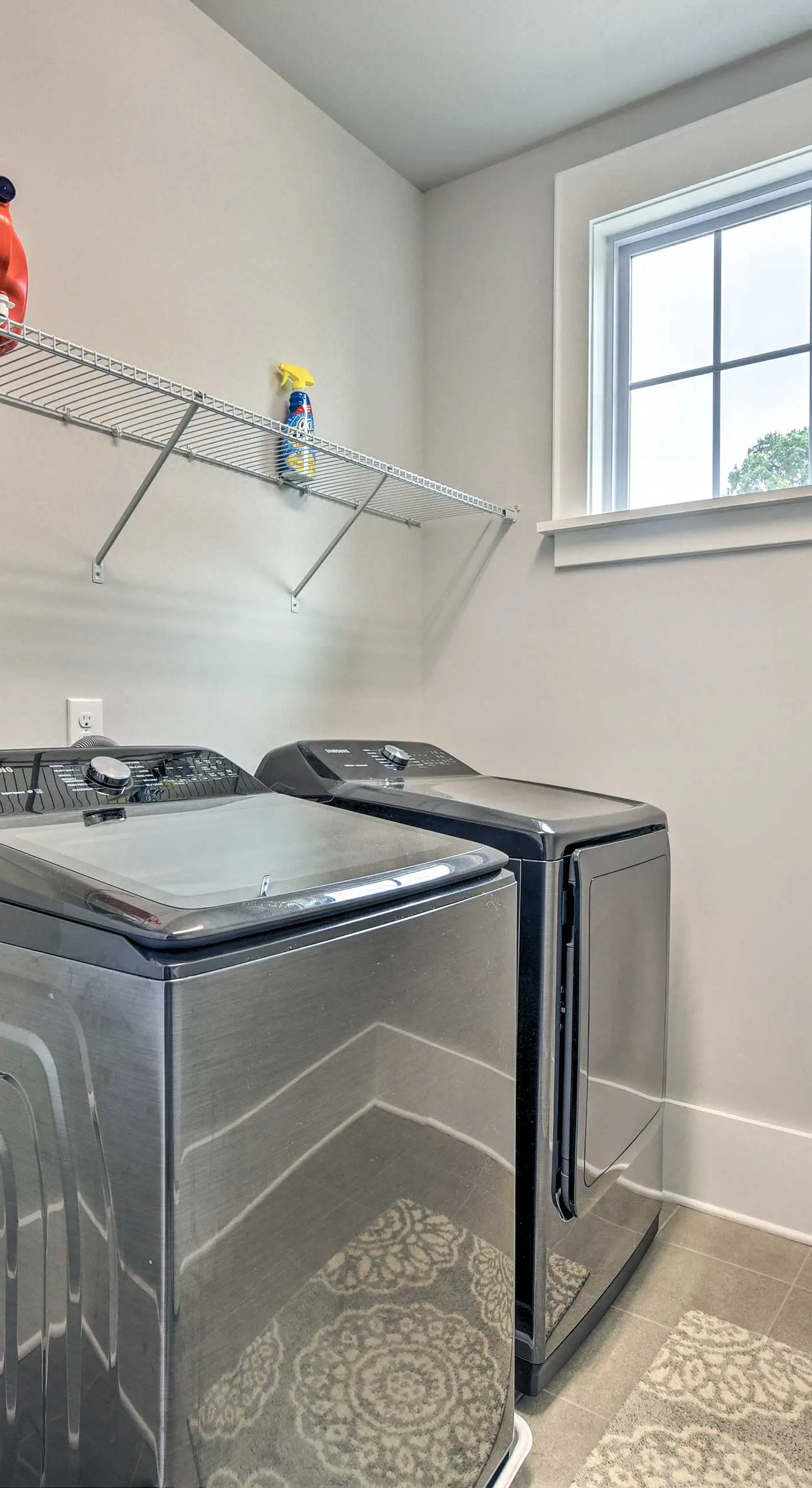 Modern Charlotte Home ~ 4 Mi to Downtown!