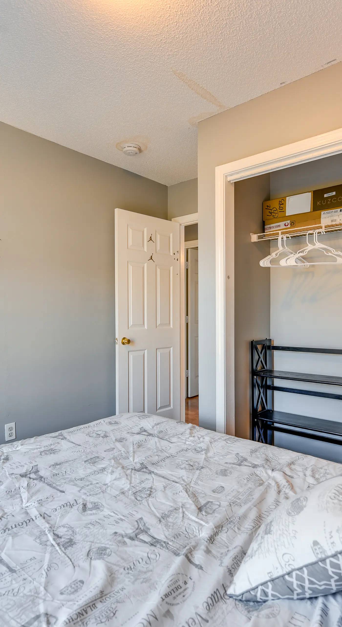 Uptown Charlotte Townhome w/ Patio & Yard!