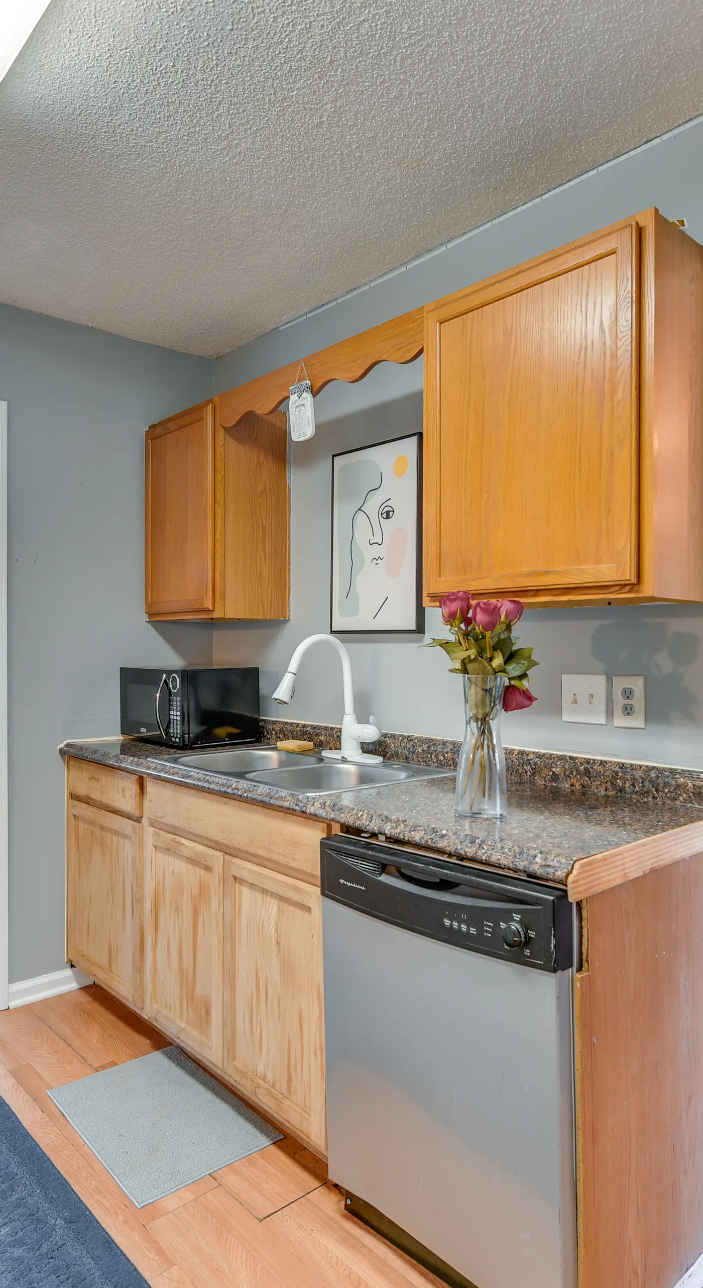 Uptown Charlotte Townhome w/ Patio & Yard!