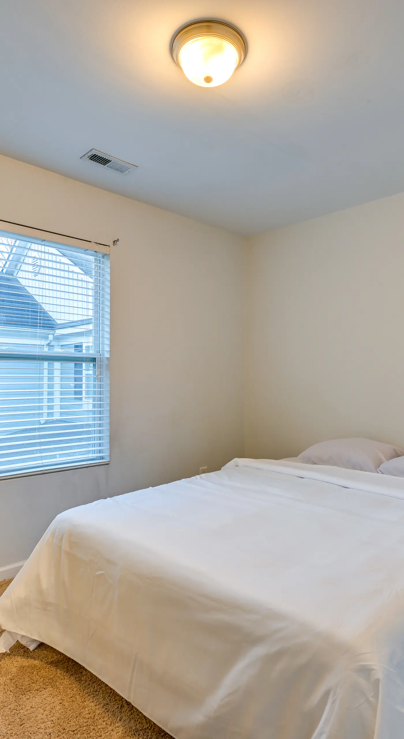 Pet-Friendly Home Just Outside Downtown Charlotte!