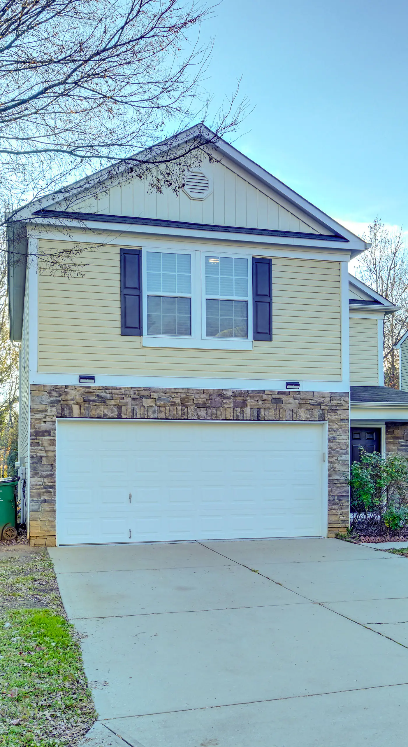 Pet-Friendly Home Just Outside Downtown Charlotte!
