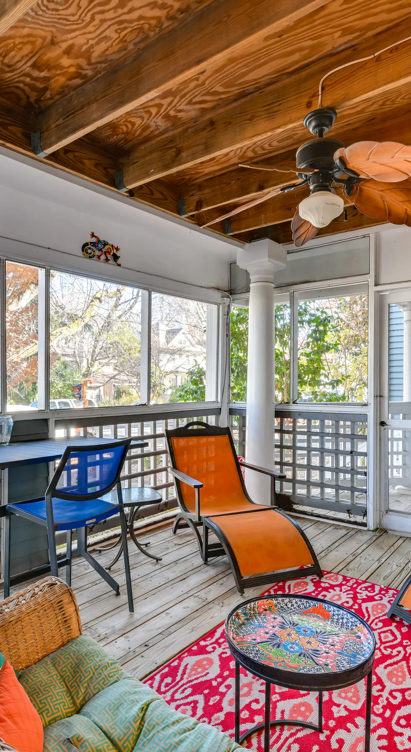 1 Mi to BOA Stadium! Walkable Condo w/ Porch
