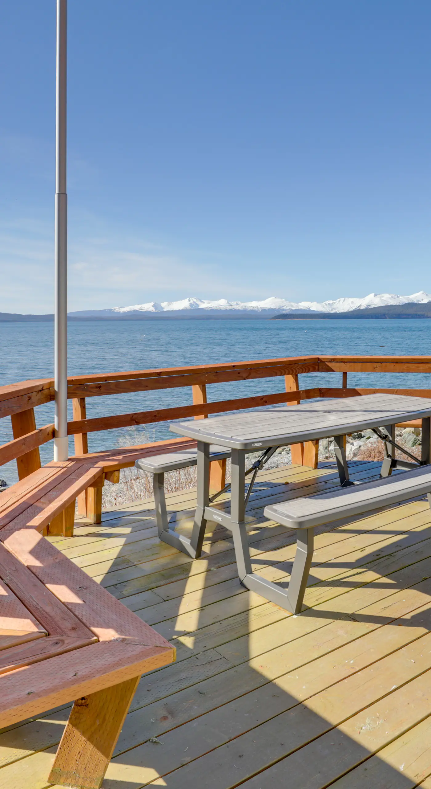 9 Mi to Mendenhall Glacier: Waterfront Juneau Home