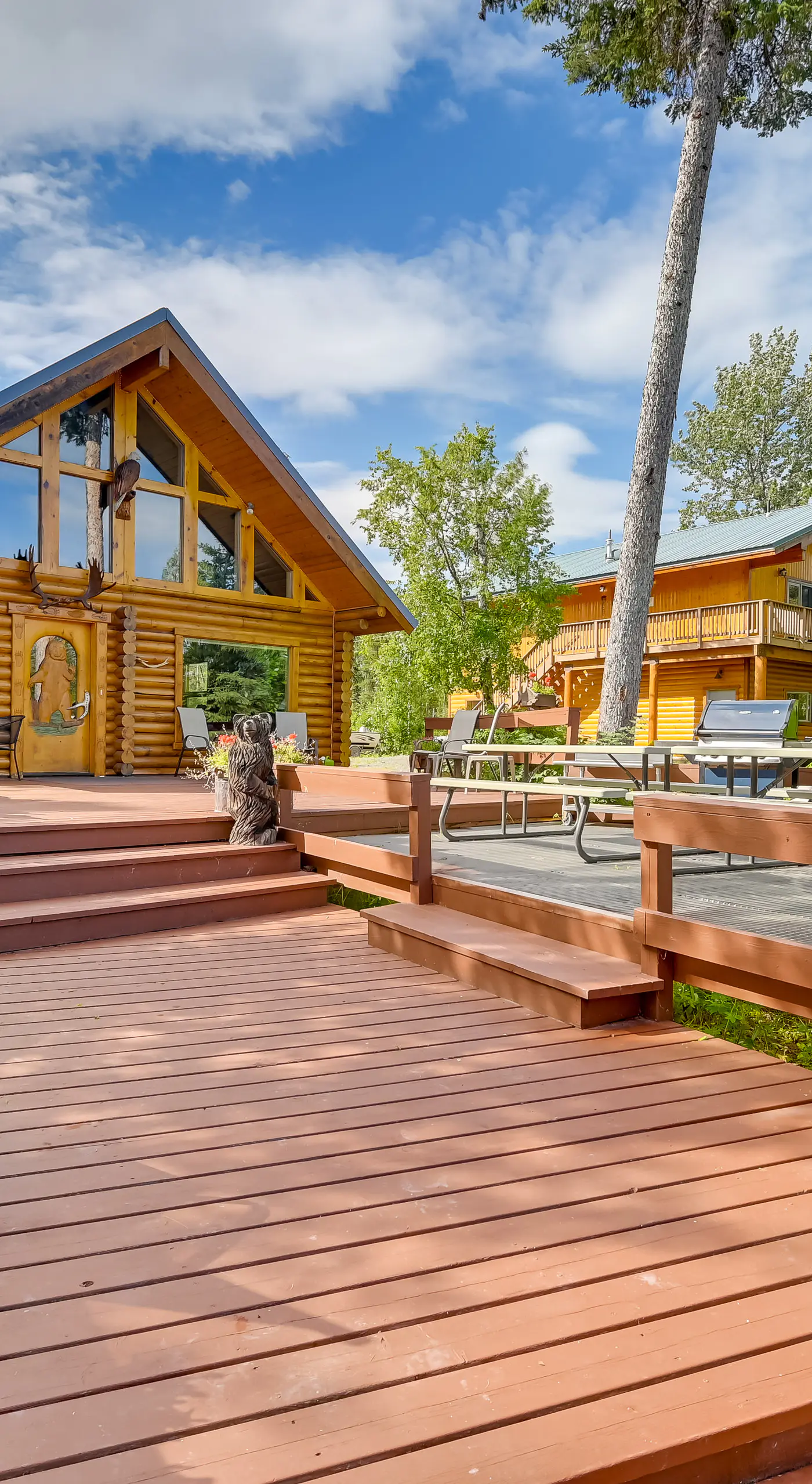 Soldotna Fishing Lodges w/ Dock on Kenai River!