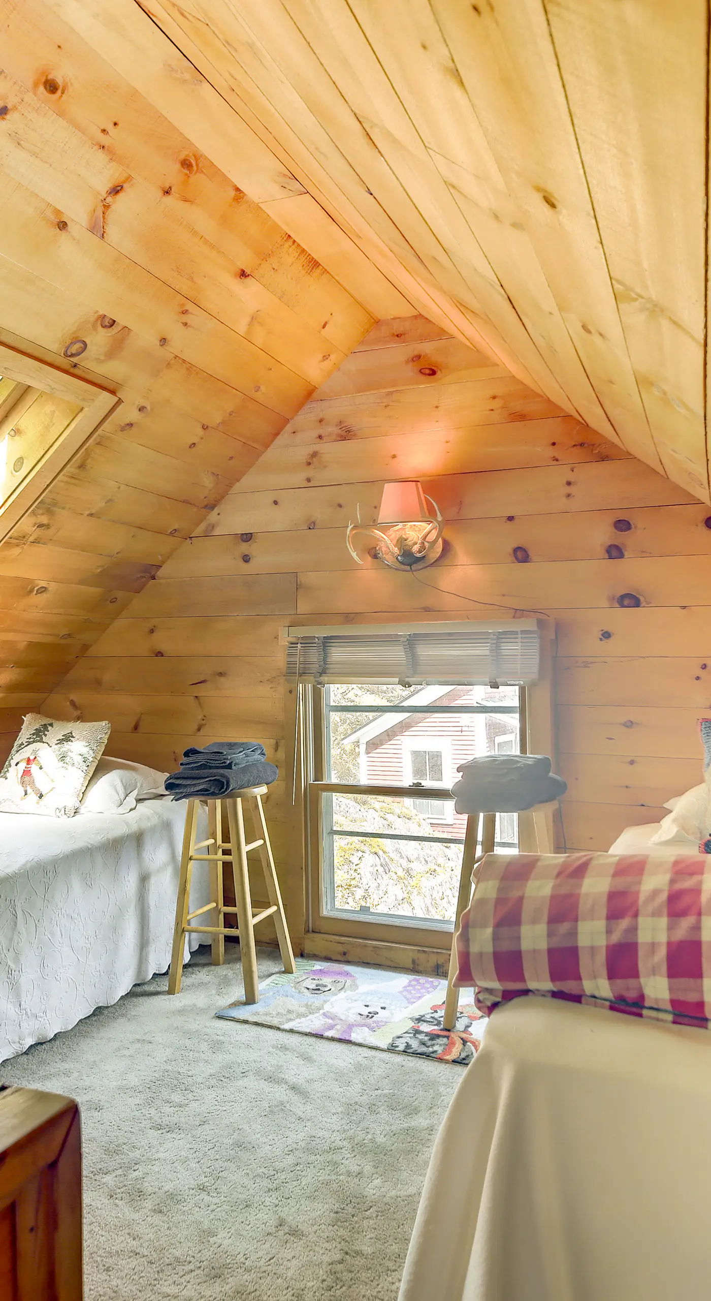 Warren Vacation Rental ~ 3 Mi to Sugarbush Resort!