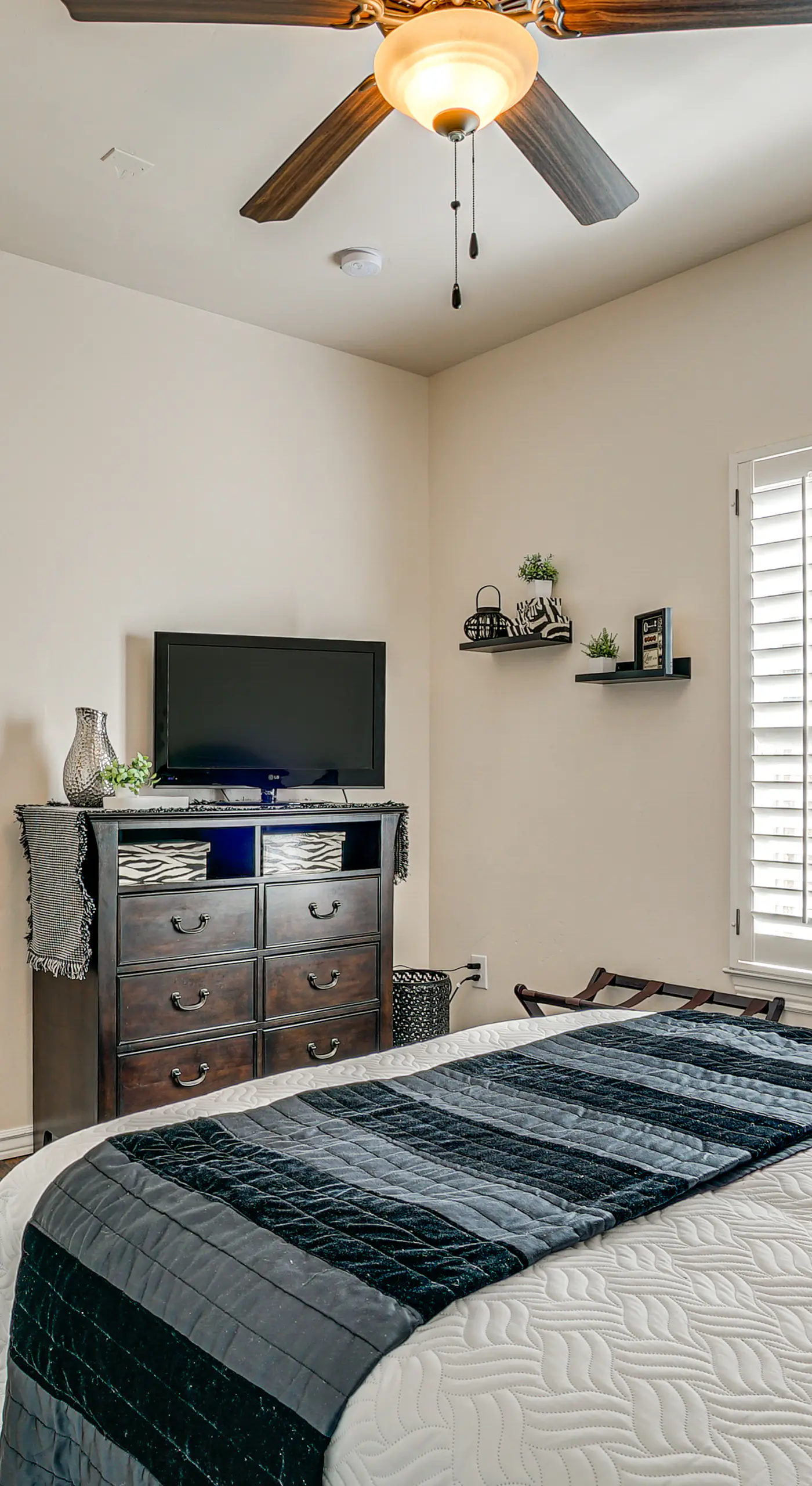 Family-Friendly El Paso Home: Hike, Shop & Explore