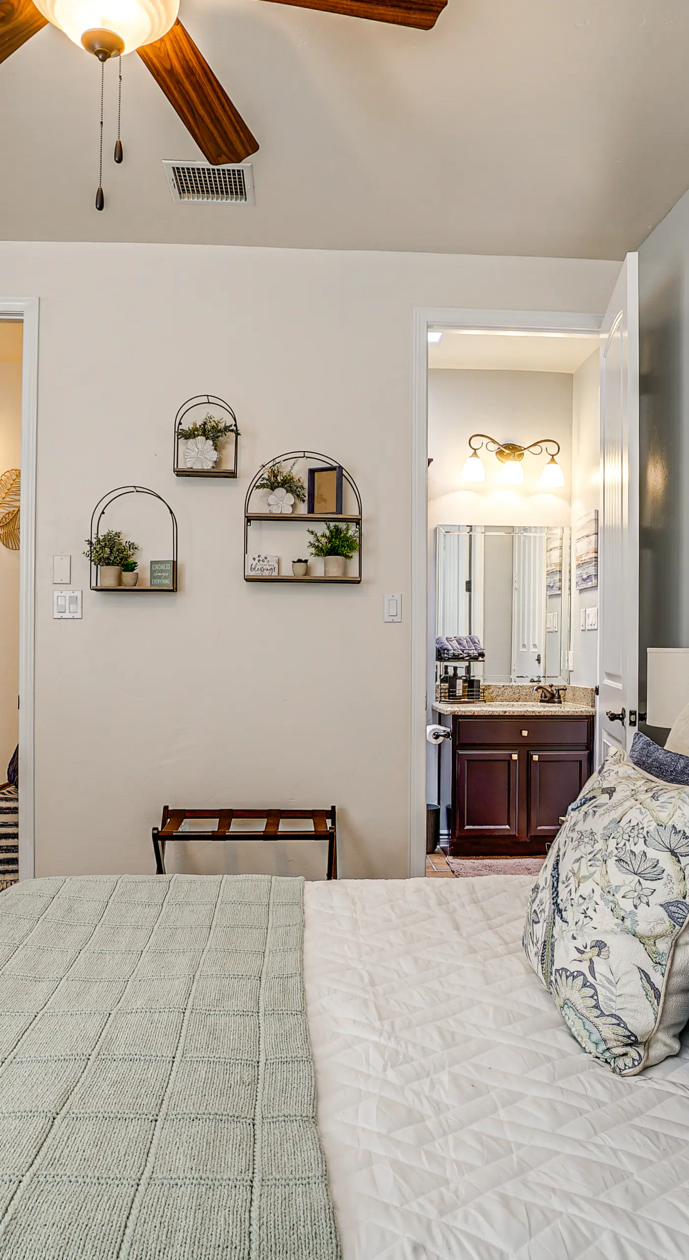 Family-Friendly El Paso Home: Hike, Shop & Explore