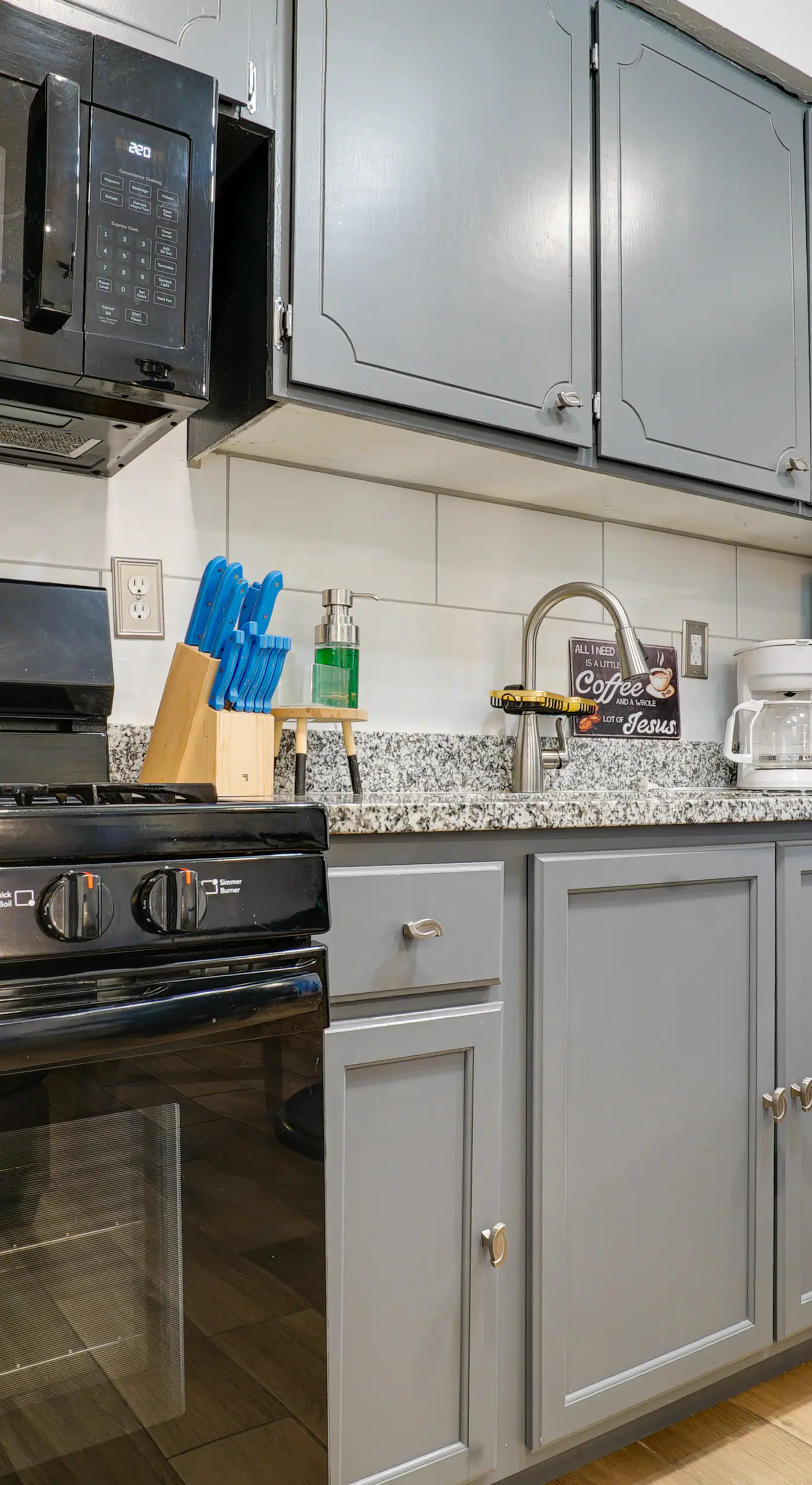 Pet-Friendly El Paso Apt by Hospital & Zoo