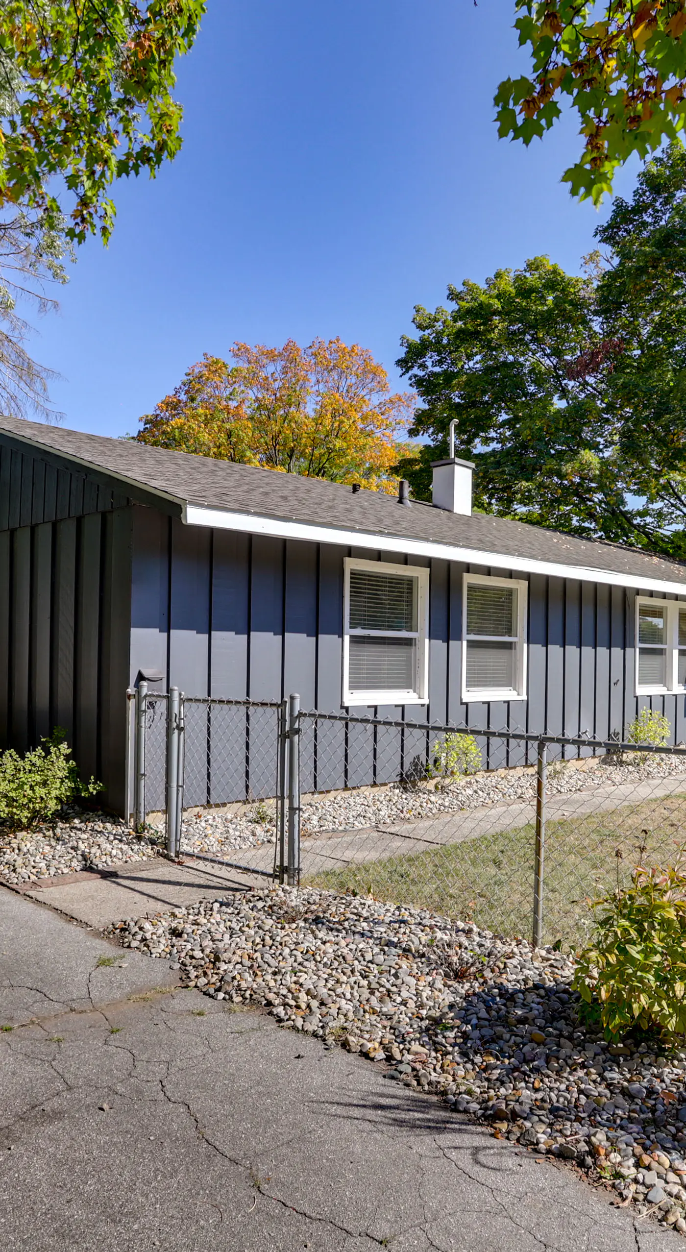 Lovely South Bend Home ~ 3 Mi to Dtwn & Notre Dame