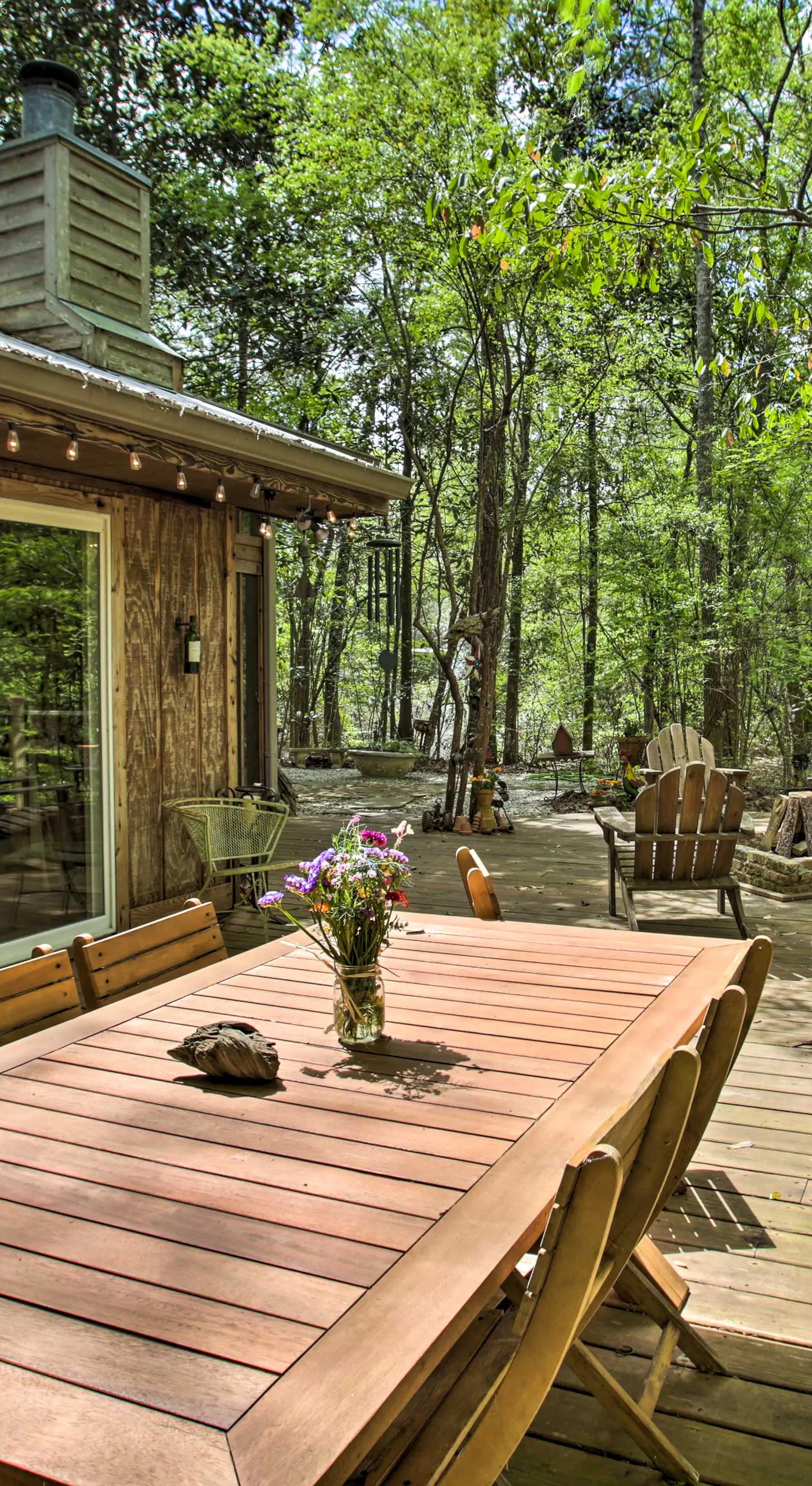 Enchanting 'Whitney Cabin' w/ Beach & Creek!