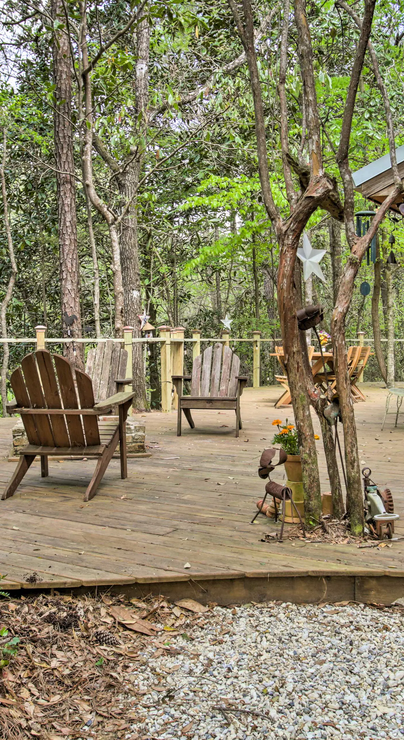 Enchanting 'Whitney Cabin' w/ Beach & Creek!