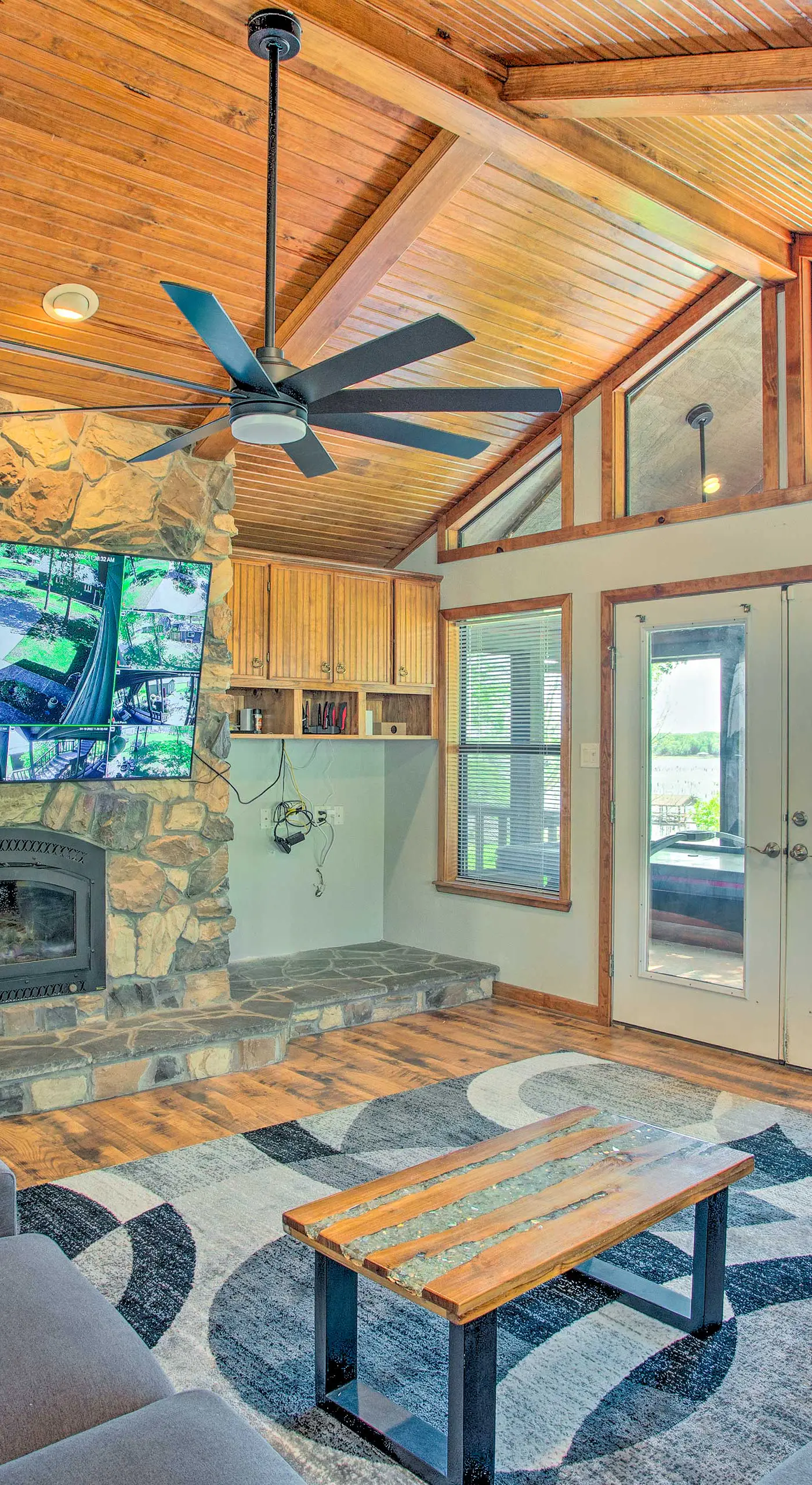 Waterfront Yantis Retreat w/ Deck & Zipline!