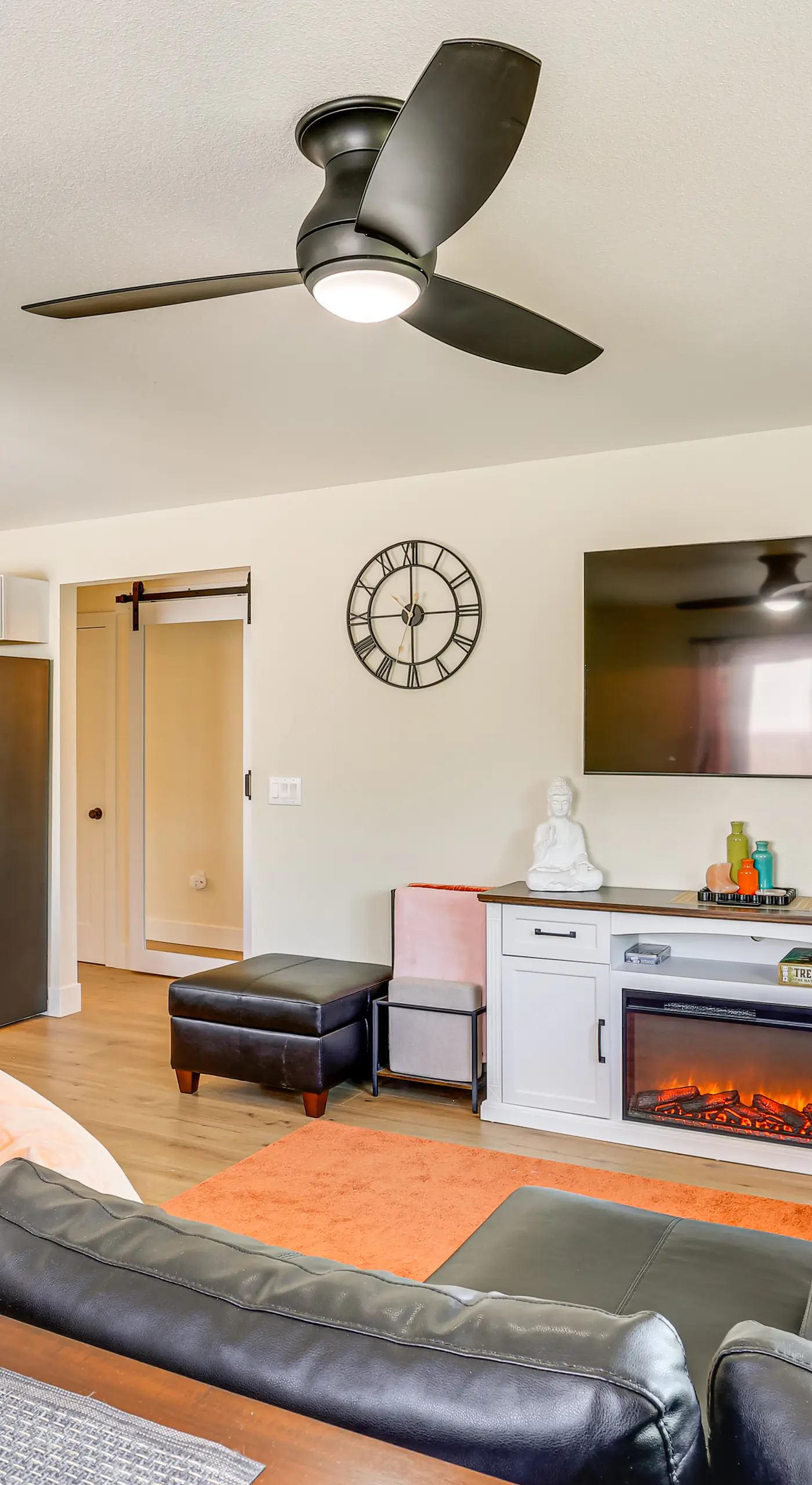 Walkable & Bright Bungalow in Dtwn Redding!