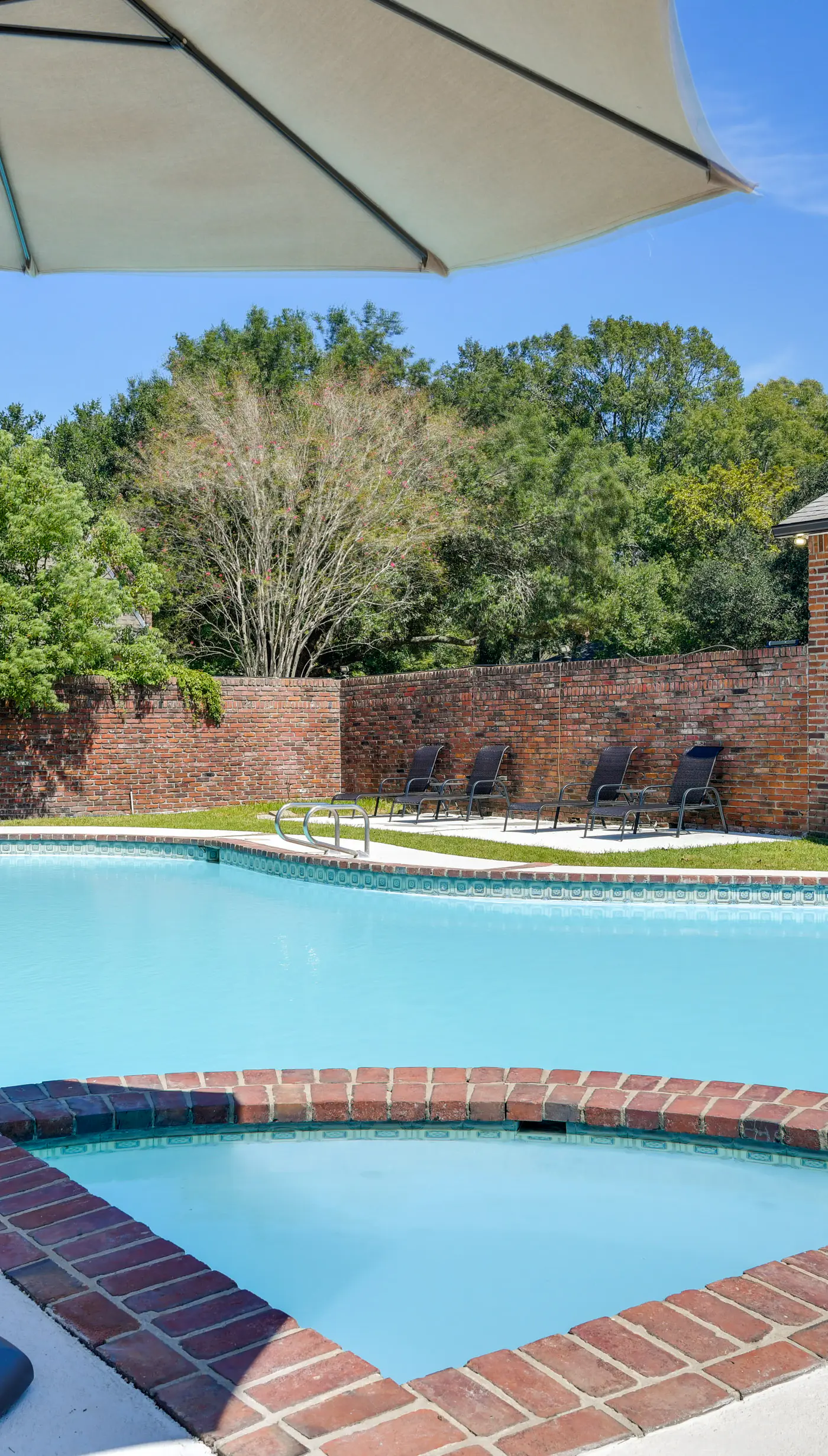 Stunning Baton Rouge Home w/ Pool: Near LSU!