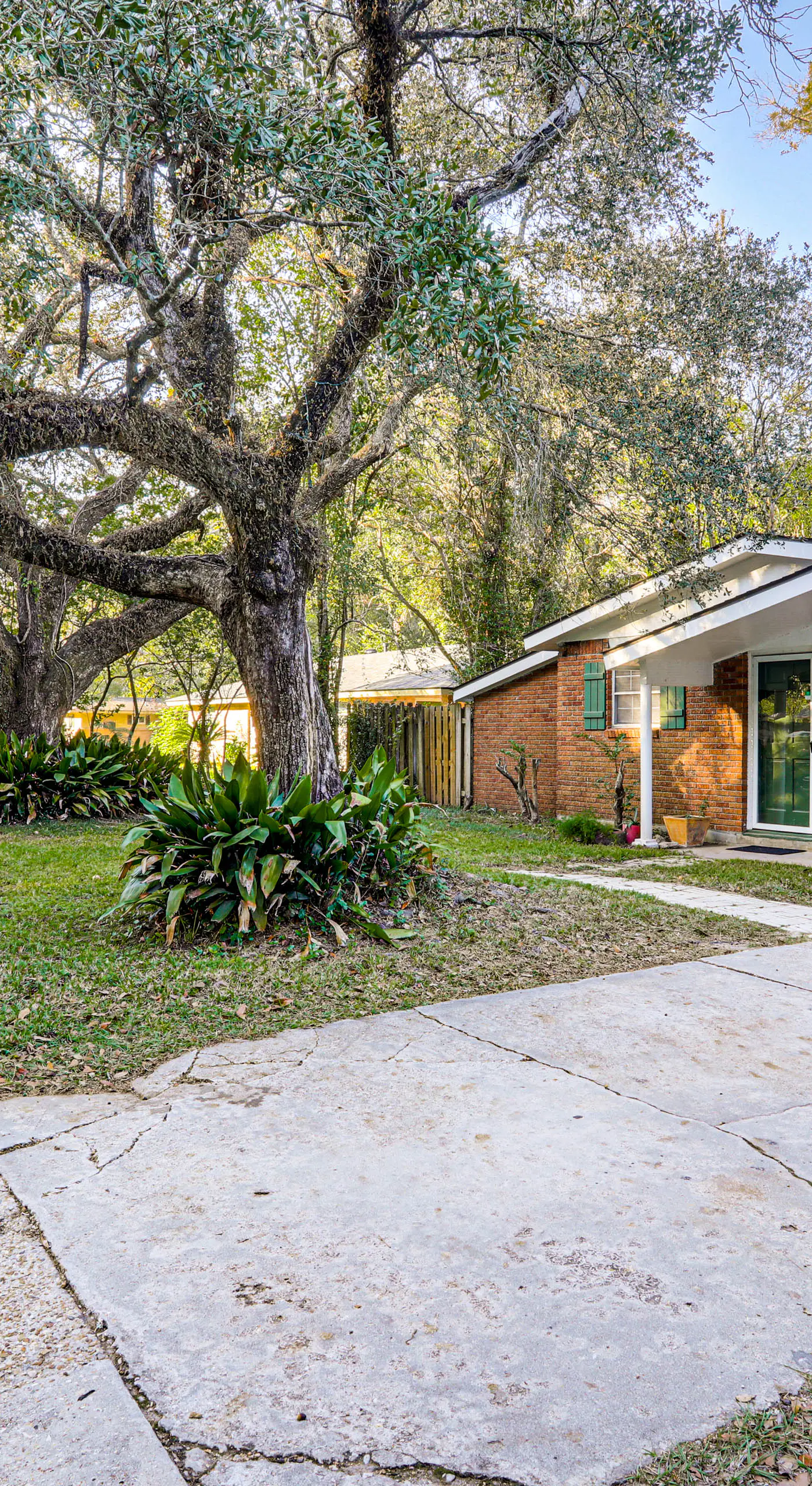 Eacy Access to LSU & Dtwn: Baton Rouge Retreat