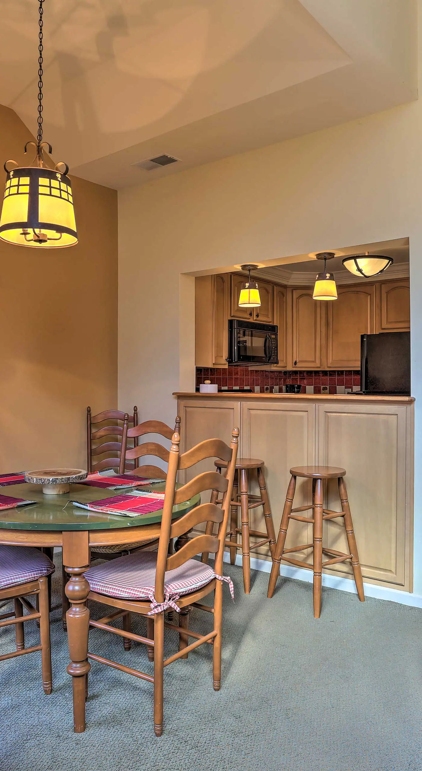 Mountain Creek Resort Home - Hot Tub & Pool Access