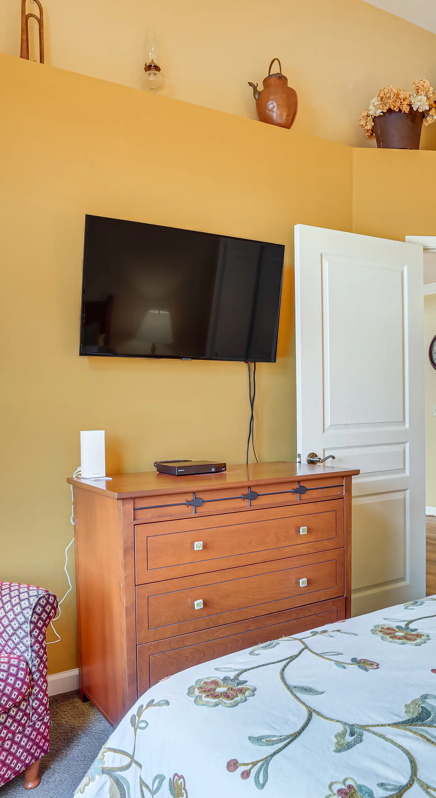 < 1 Mi to Mountain Creek Resort: Condo w/ Balcony