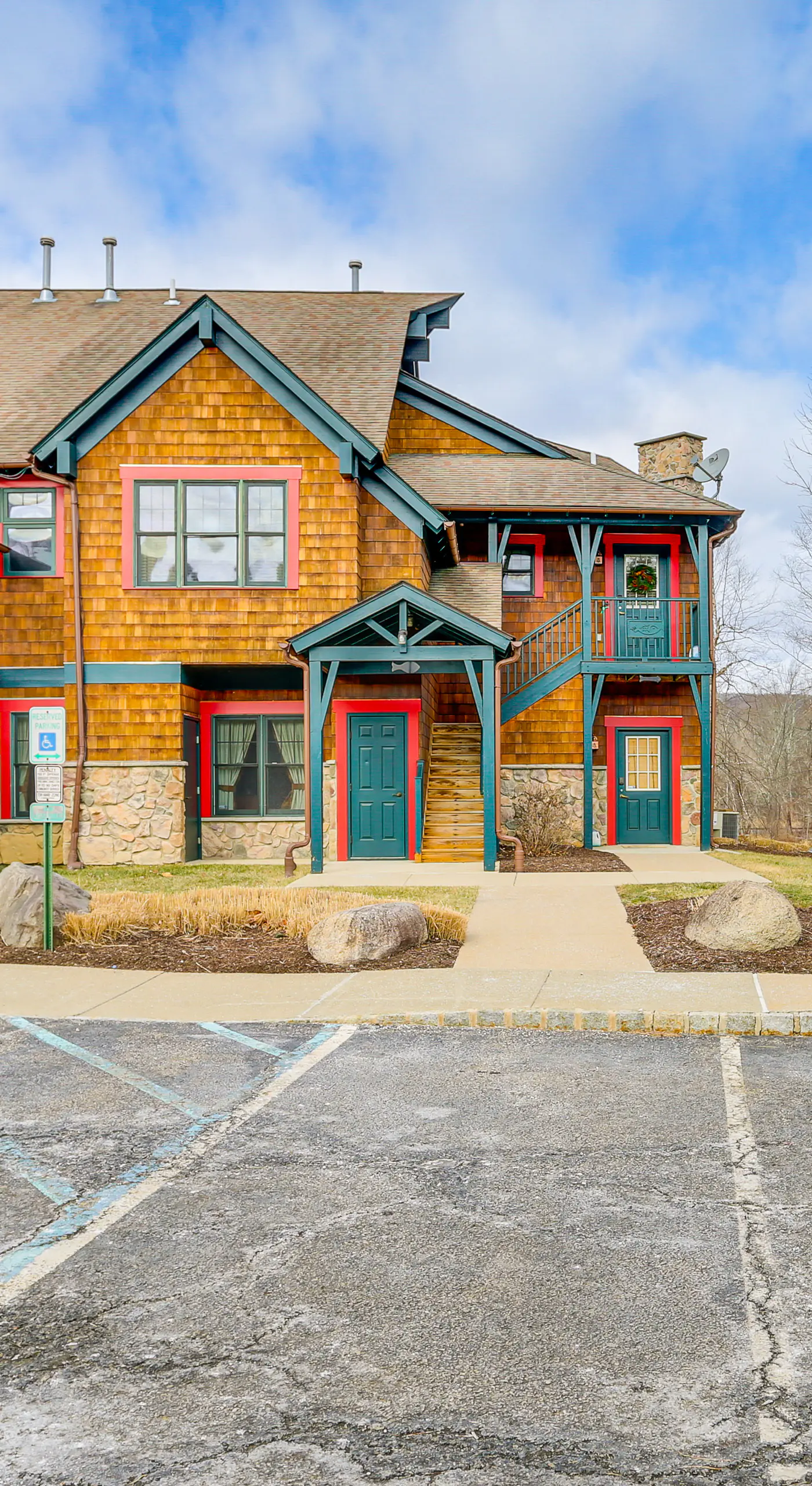 < 1 Mi to Mountain Creek Resort: Condo w/ Balcony