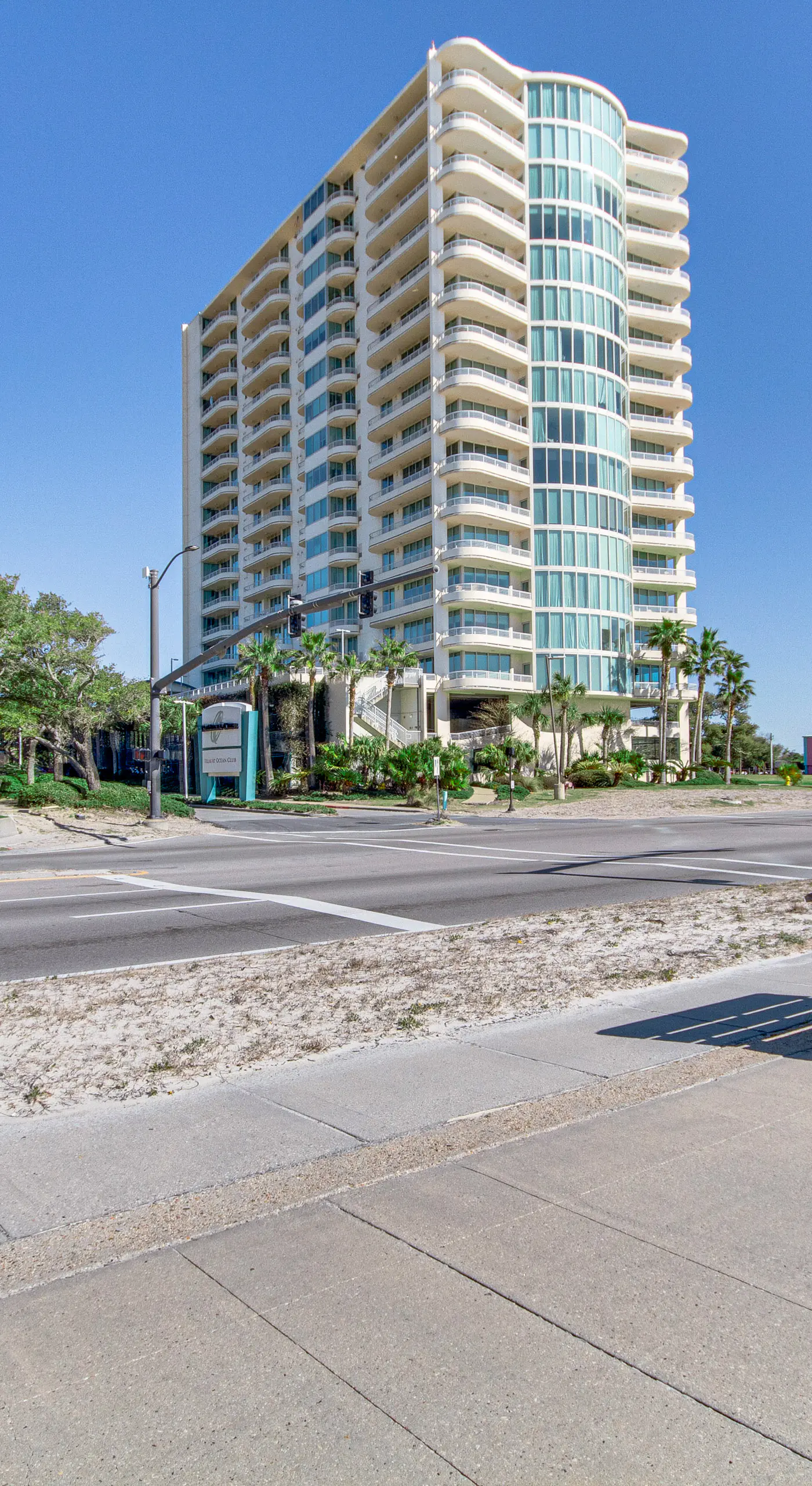 Beachside Biloxi Club Condo: Balcony w/ Ocean View