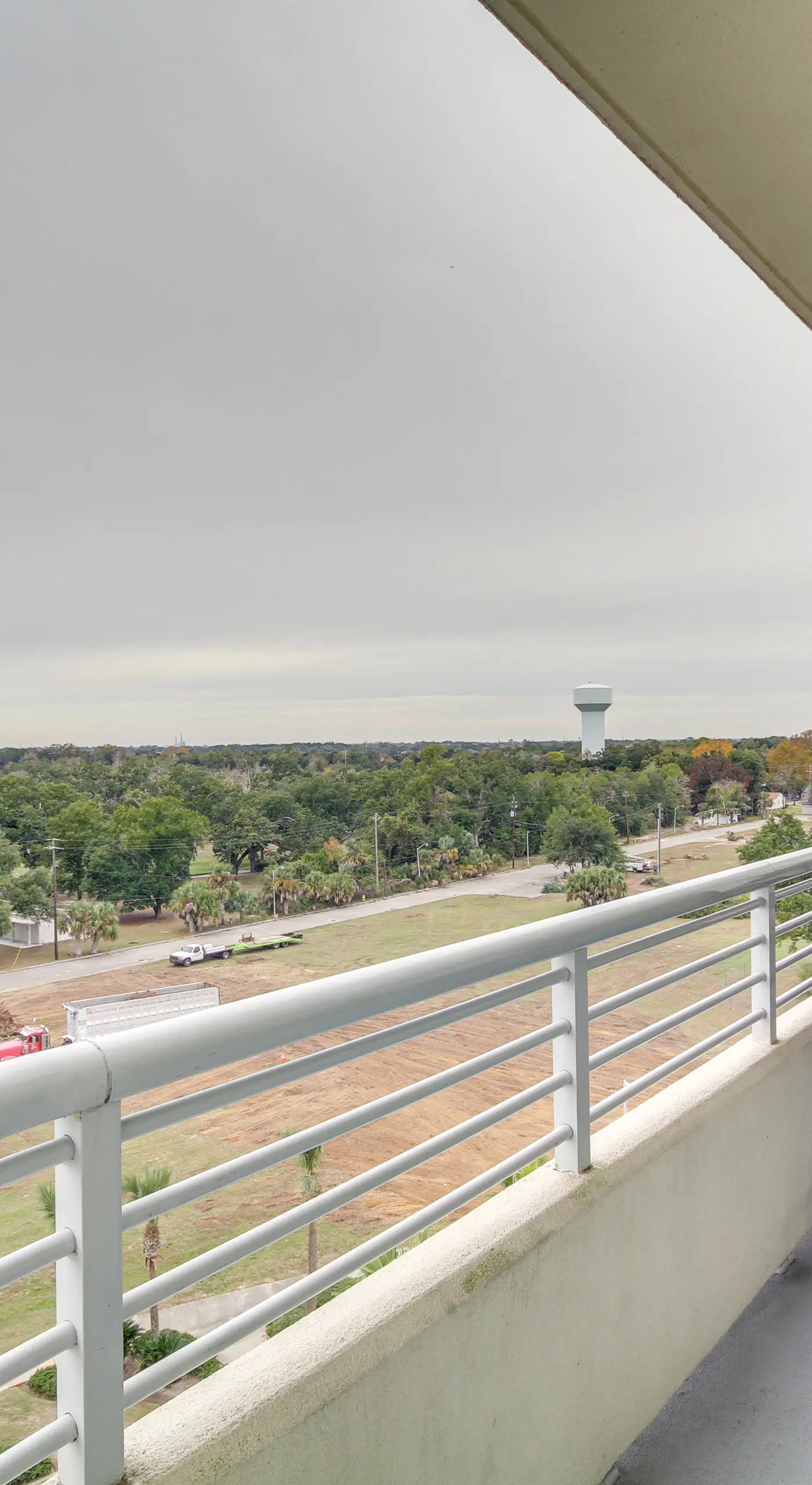 Resort-Style Biloxi Condo: Walk to the Beach!