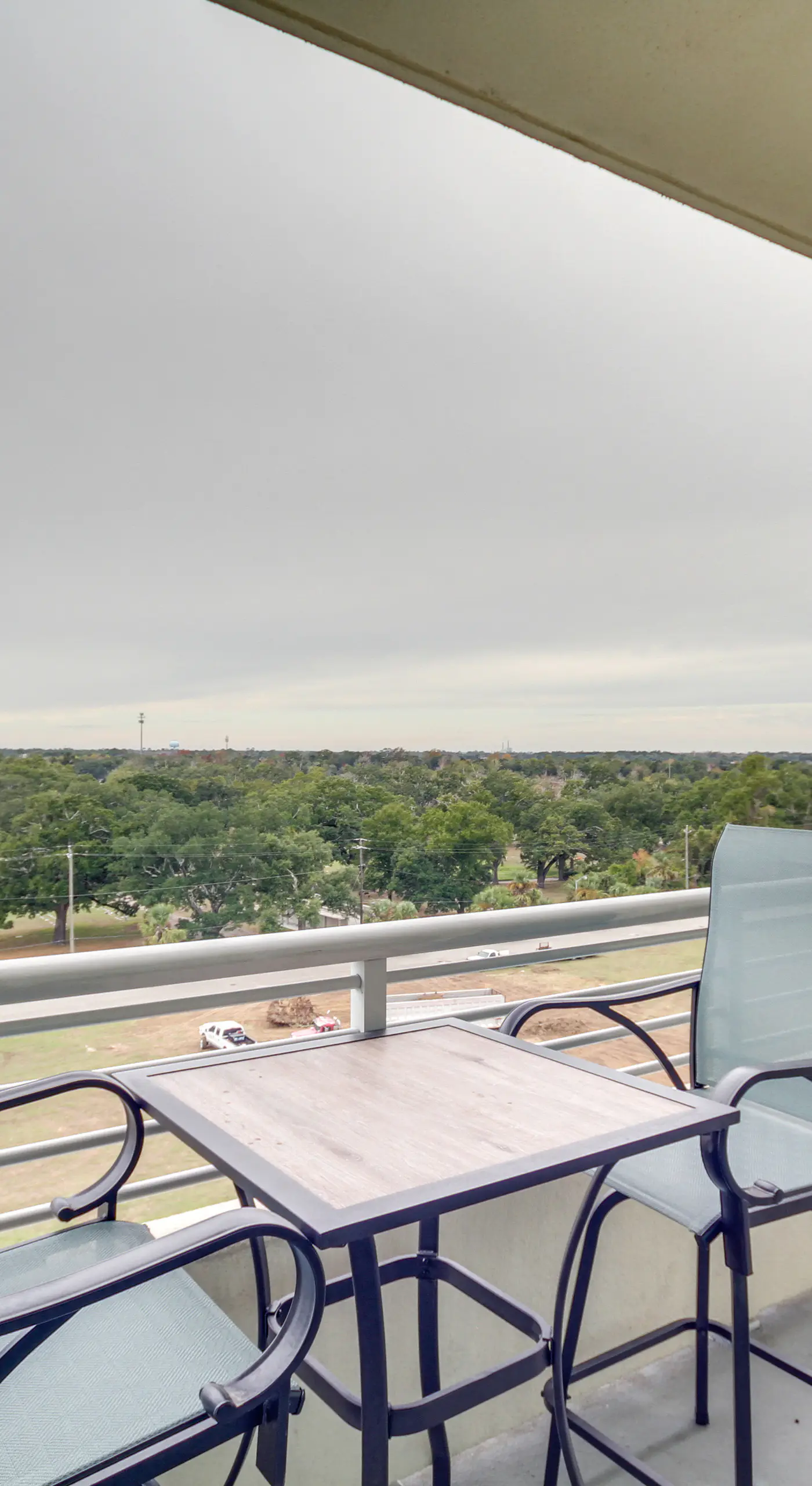 Resort-Style Biloxi Condo: Walk to the Beach!