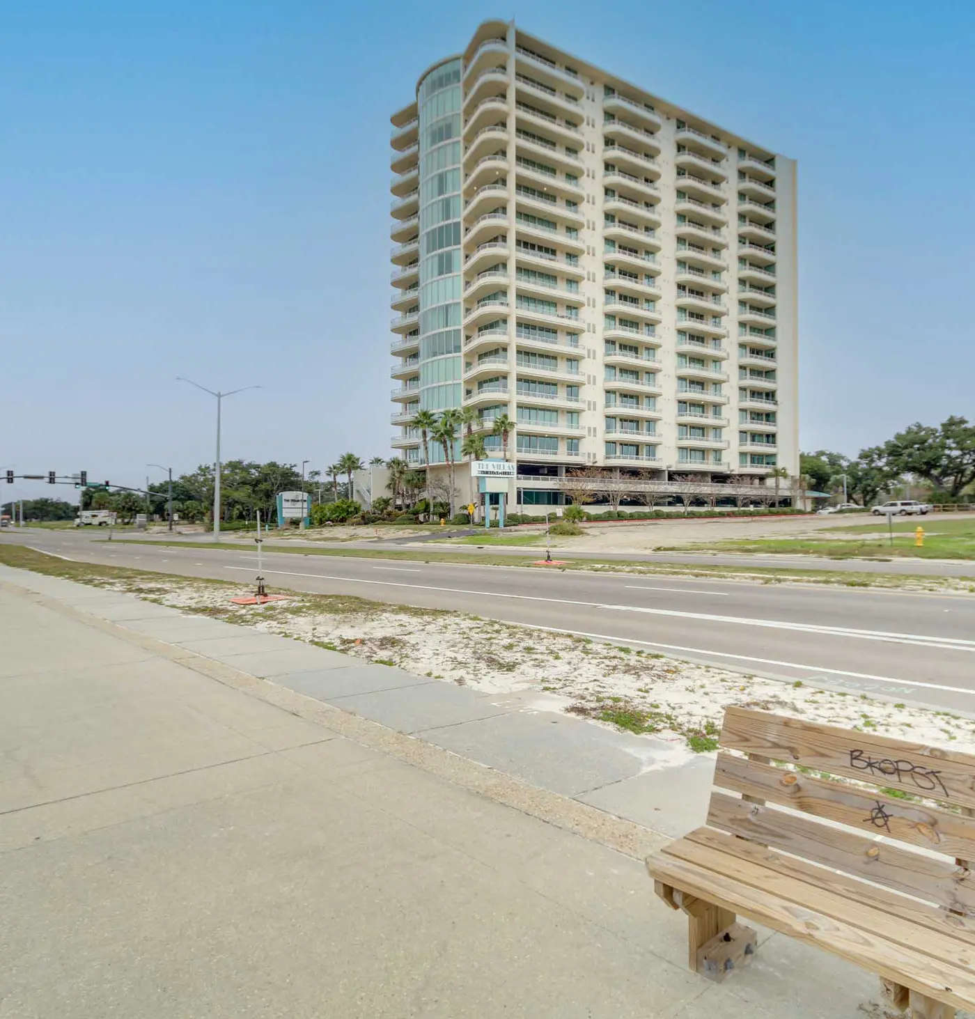 Resort-Style Biloxi Condo: Walk to the Beach!