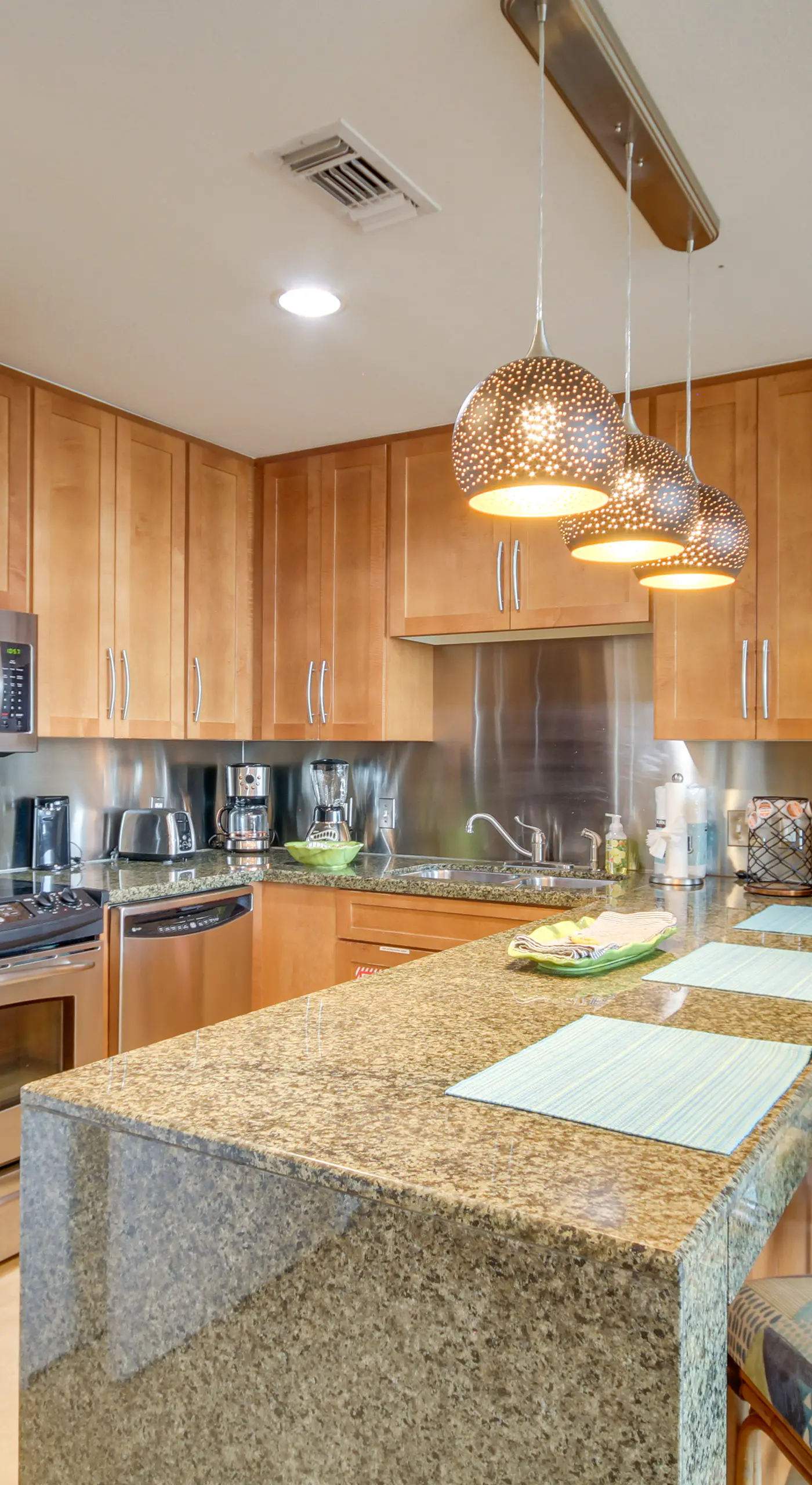 Resort-Style Biloxi Condo: Walk to the Beach!