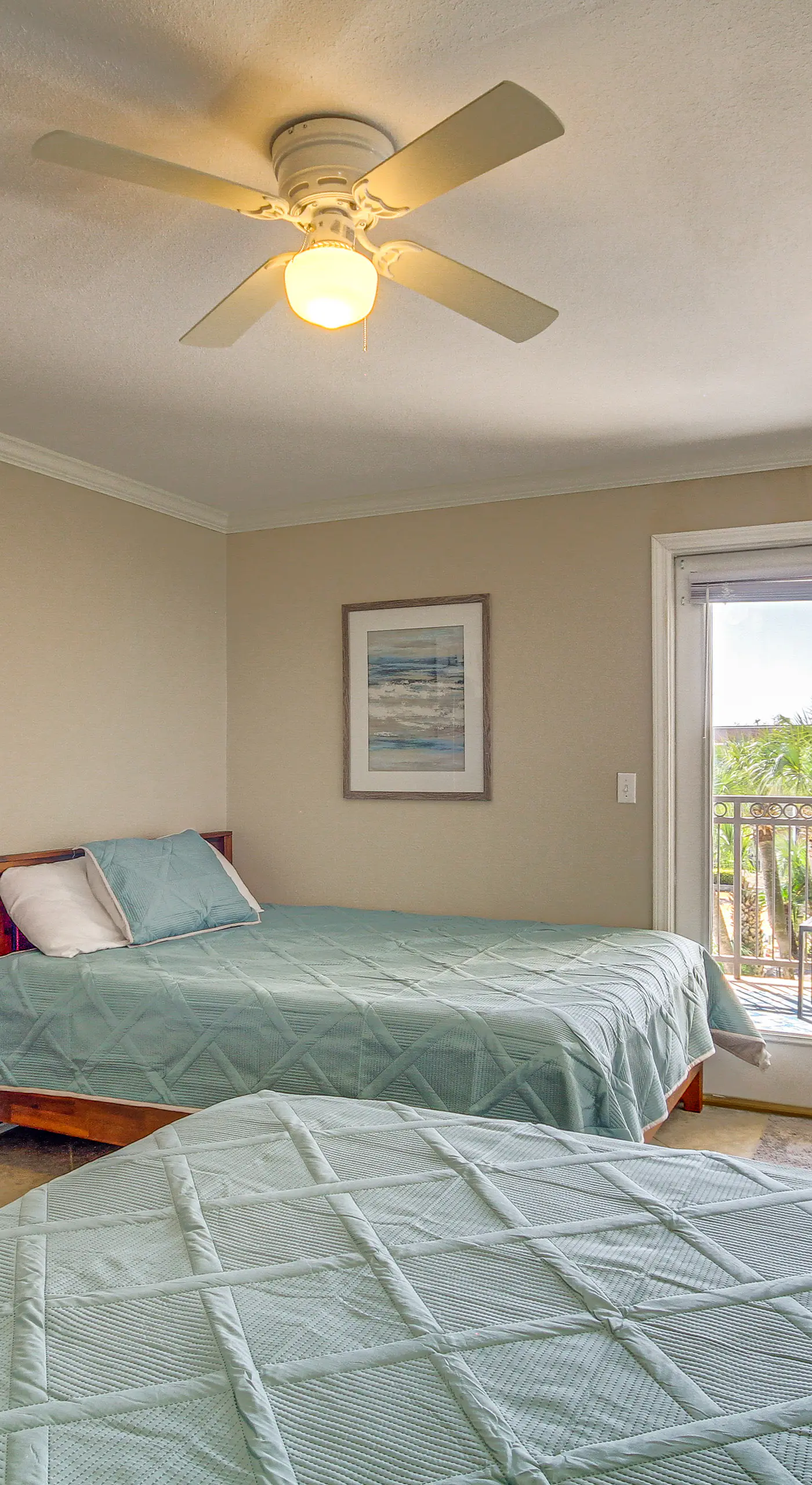 Biloxi Condo w/ Pool Access - Steps to Beach!