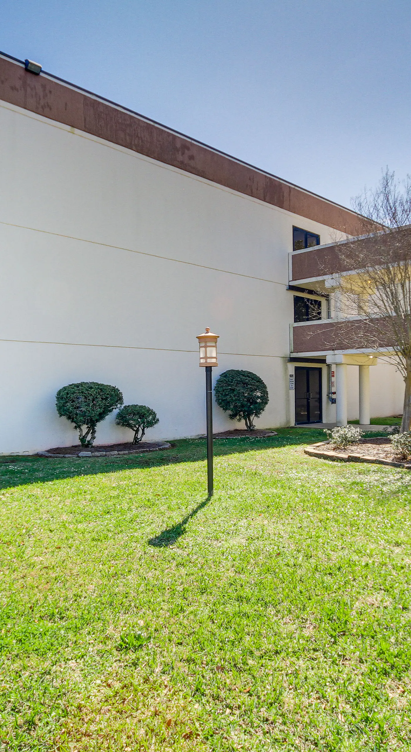Biloxi Condo w/ Pool Access - Steps to Beach!
