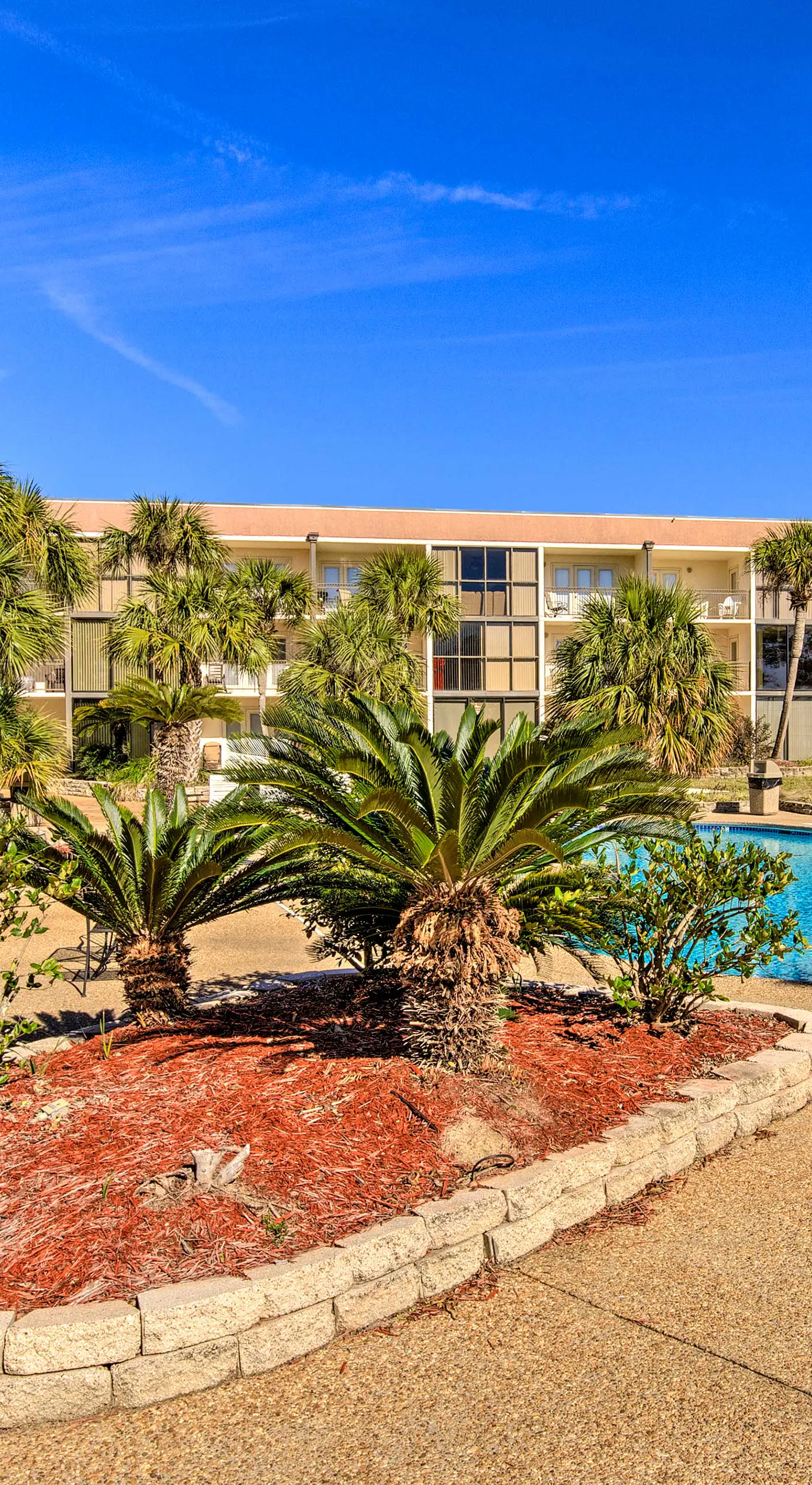 Biloxi Condo w/ Pool Access - Steps to Beach!