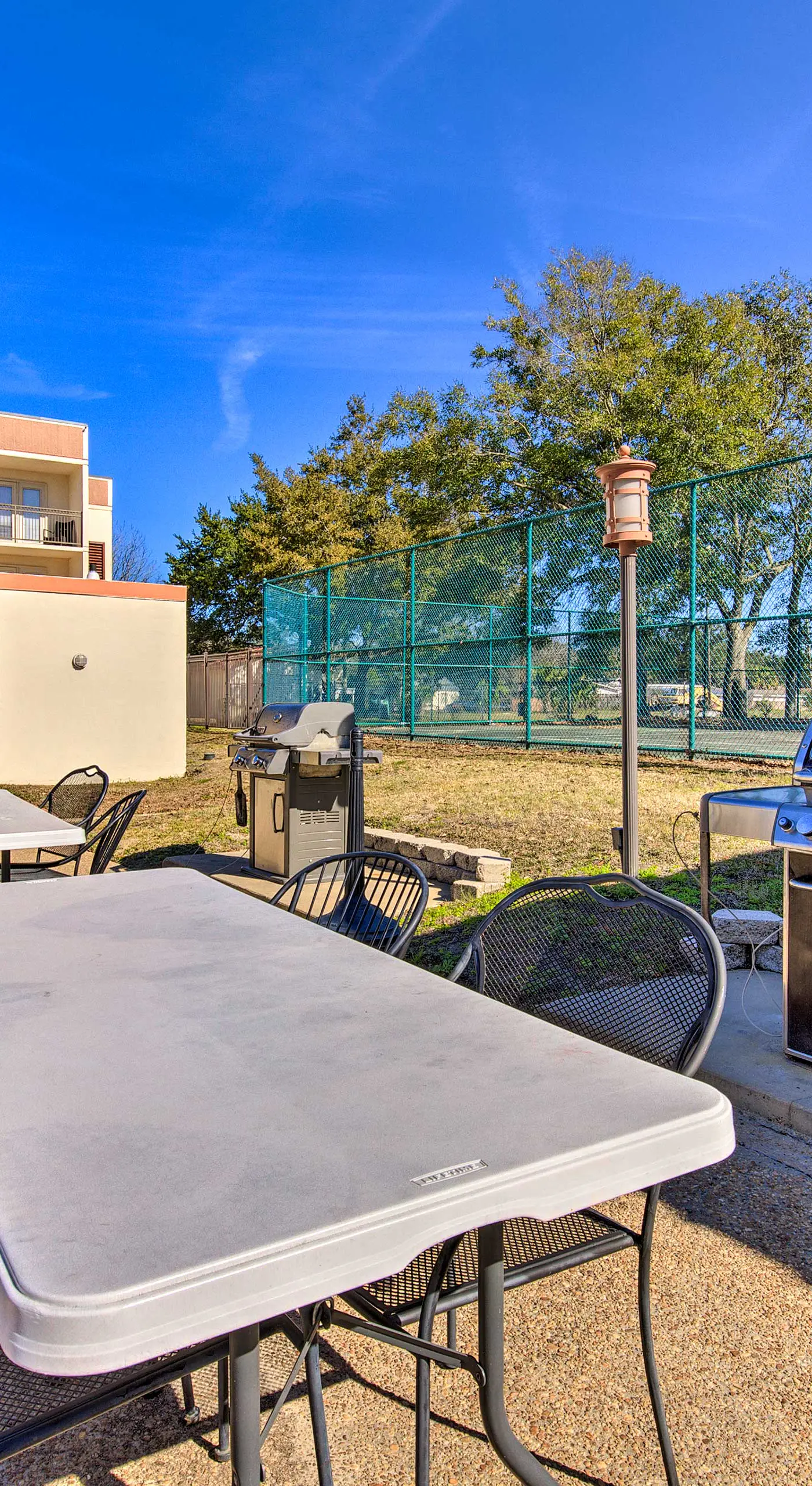 Biloxi Condo w/ Pool Access - Steps to Beach!