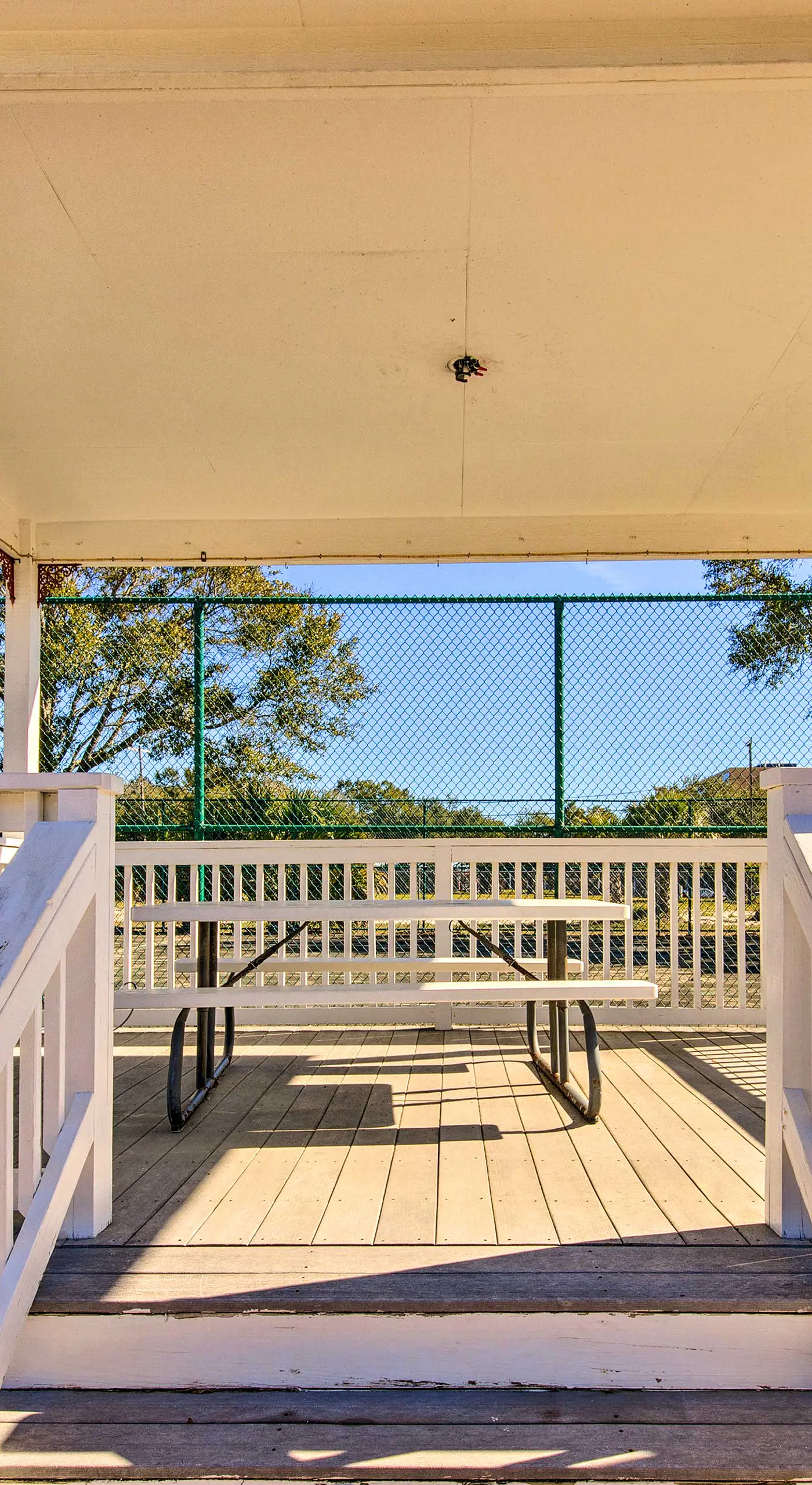 Biloxi Condo w/ Pool Access - Steps to Beach!