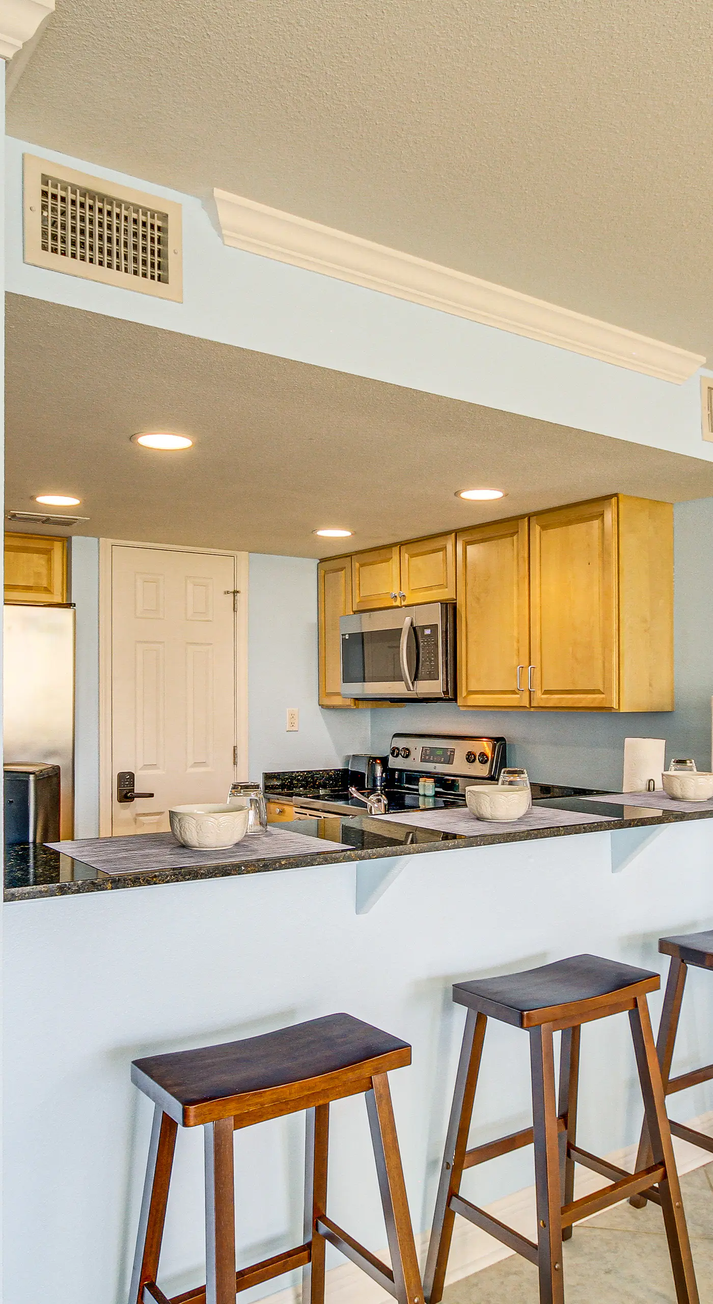 Biloxi Condo w/ Pool Access - Steps to Beach!