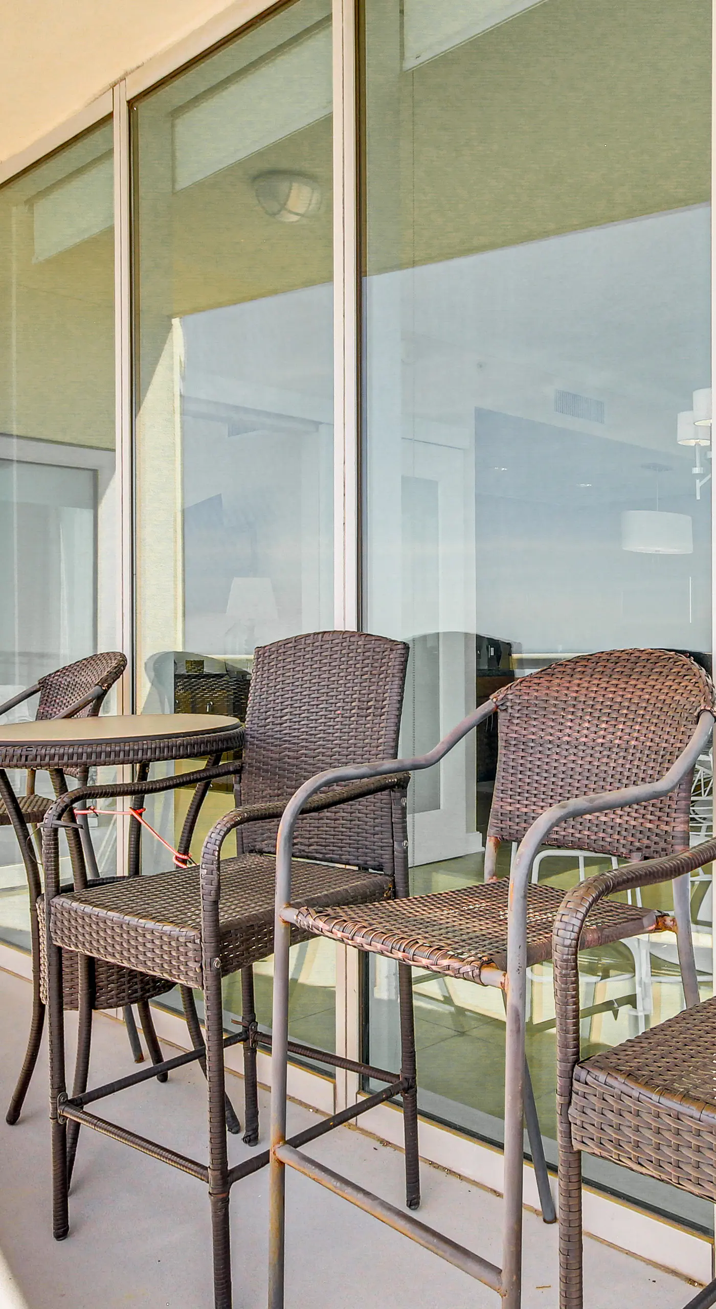 Walk to Beach: Luxury Biloxi Condo w/ Pool Access!