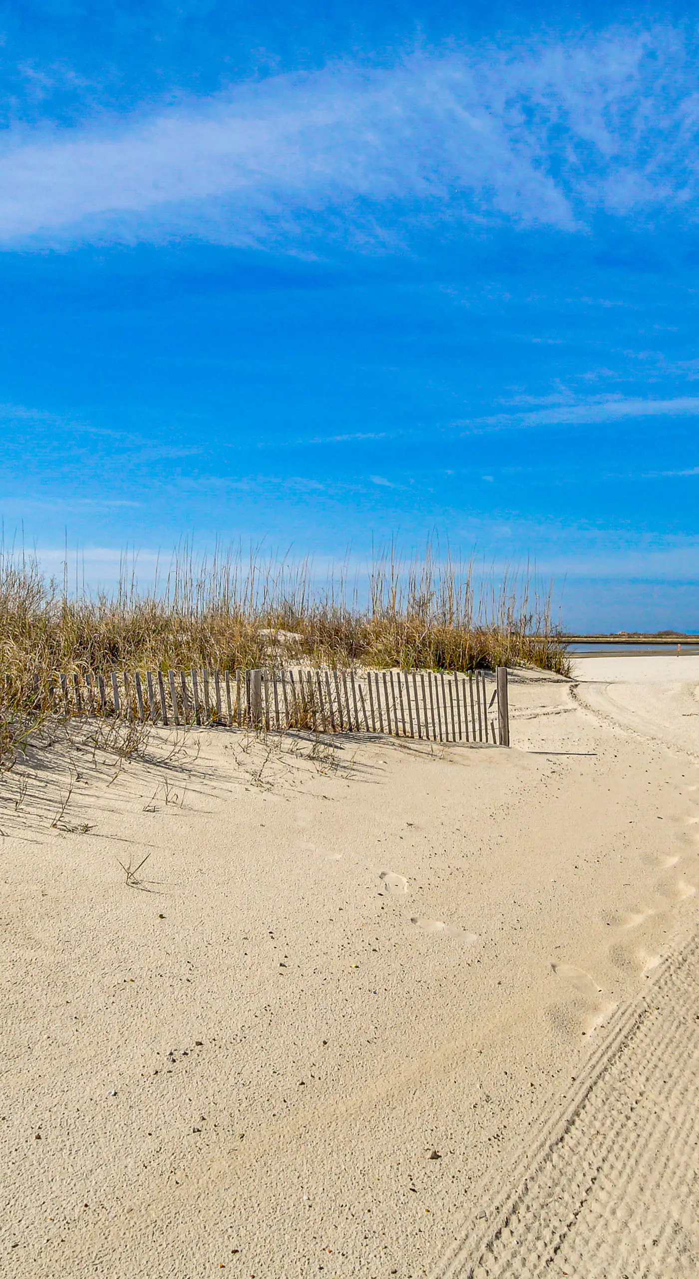 Walk to Beach: Luxury Biloxi Condo w/ Pool Access!