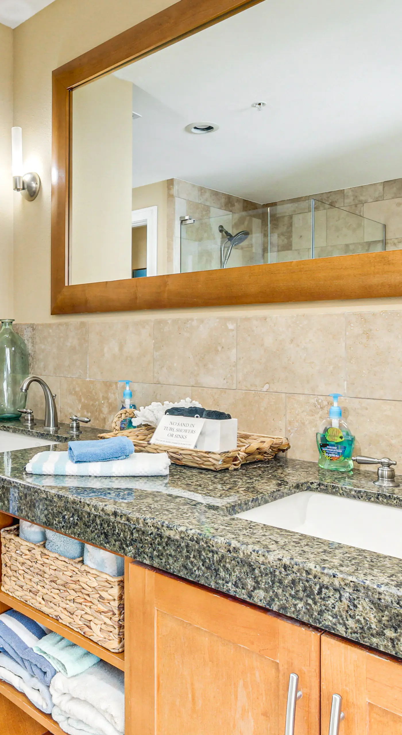 Walk to Beach: Luxury Biloxi Condo w/ Pool Access!