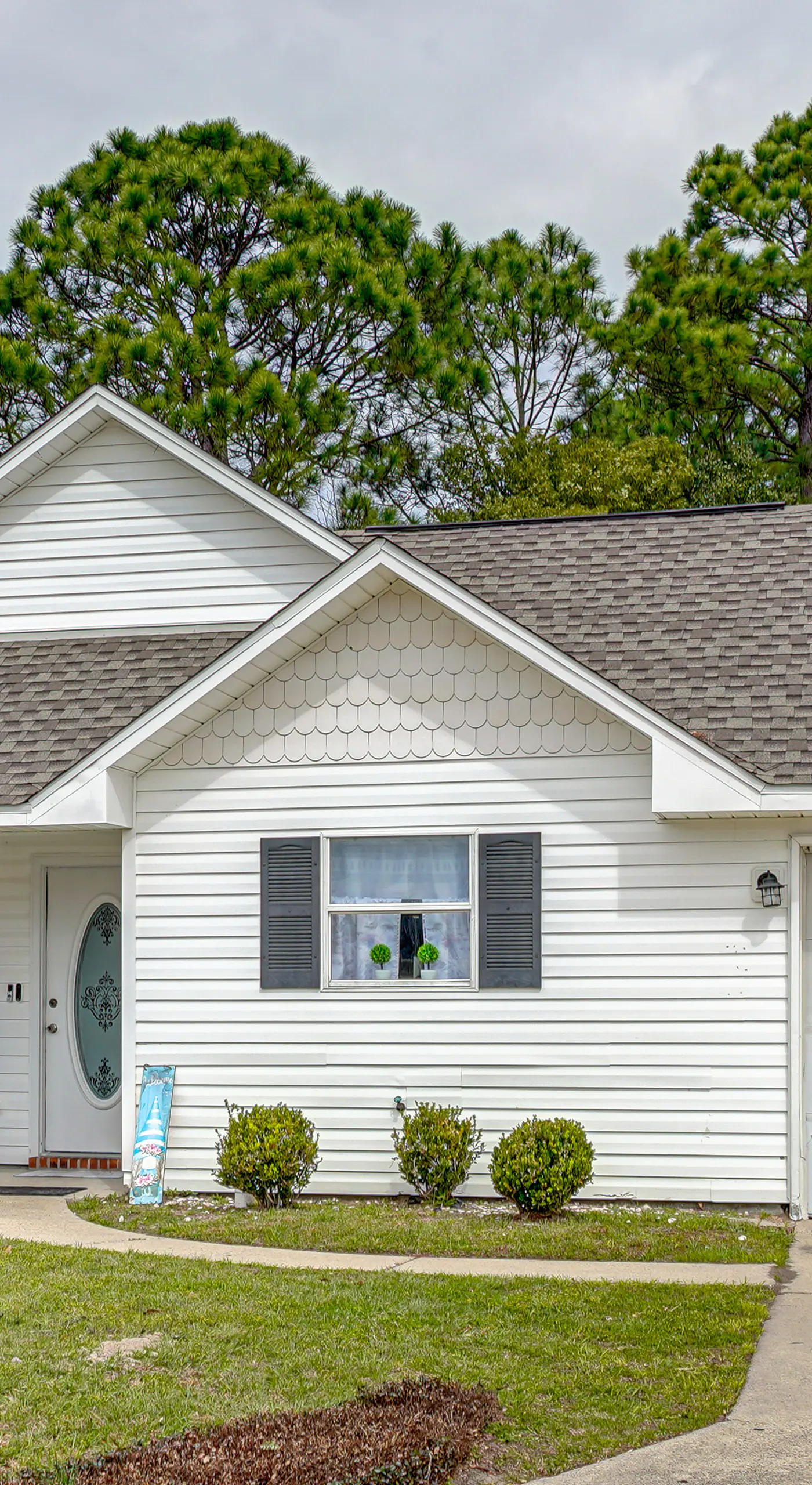 1 Mi to Gulf & Close to Casinos! Quiet Biloxi Home
