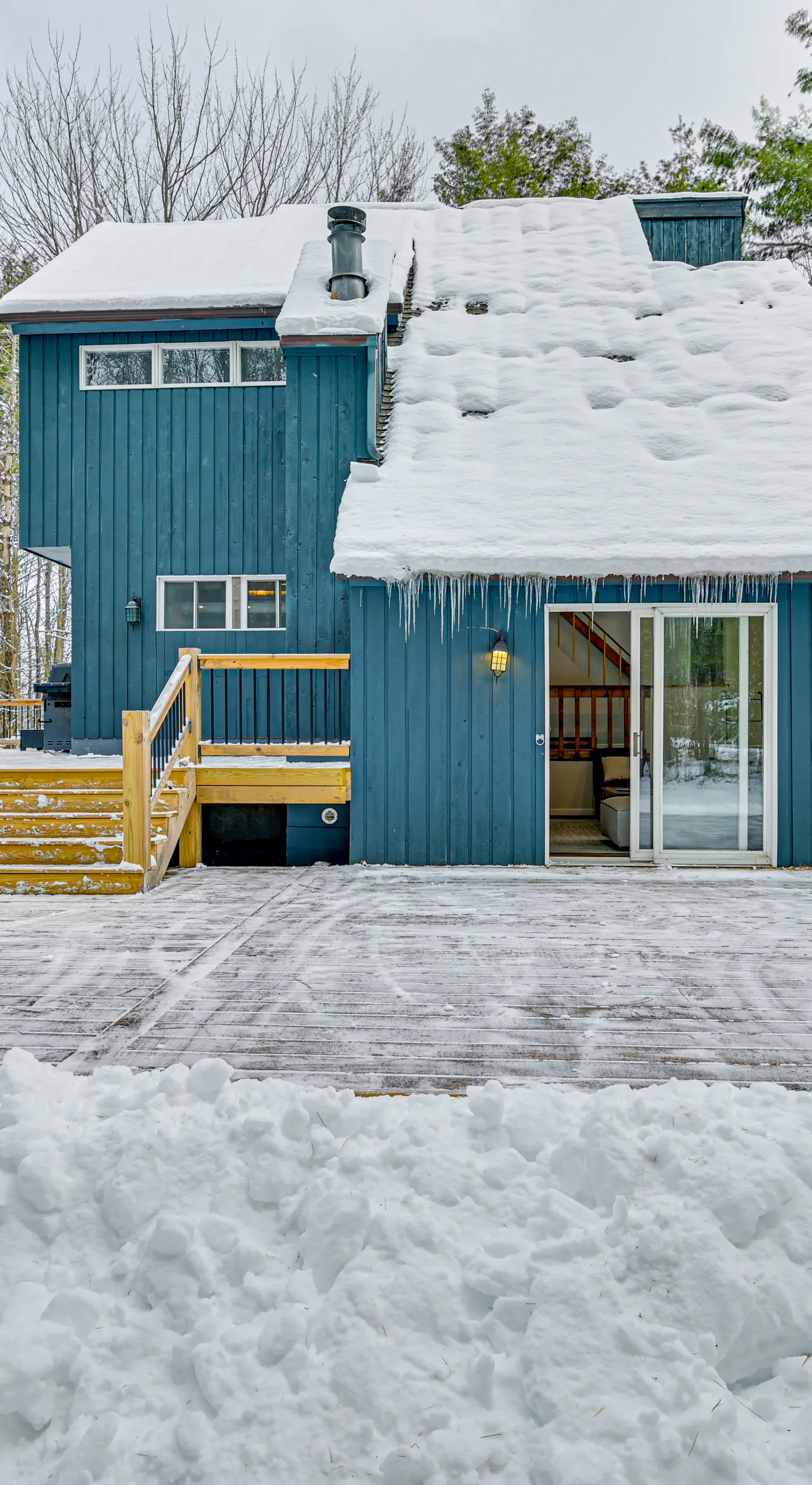 Ski, Hike & Golf: Pet-Friendly Windham Retreat