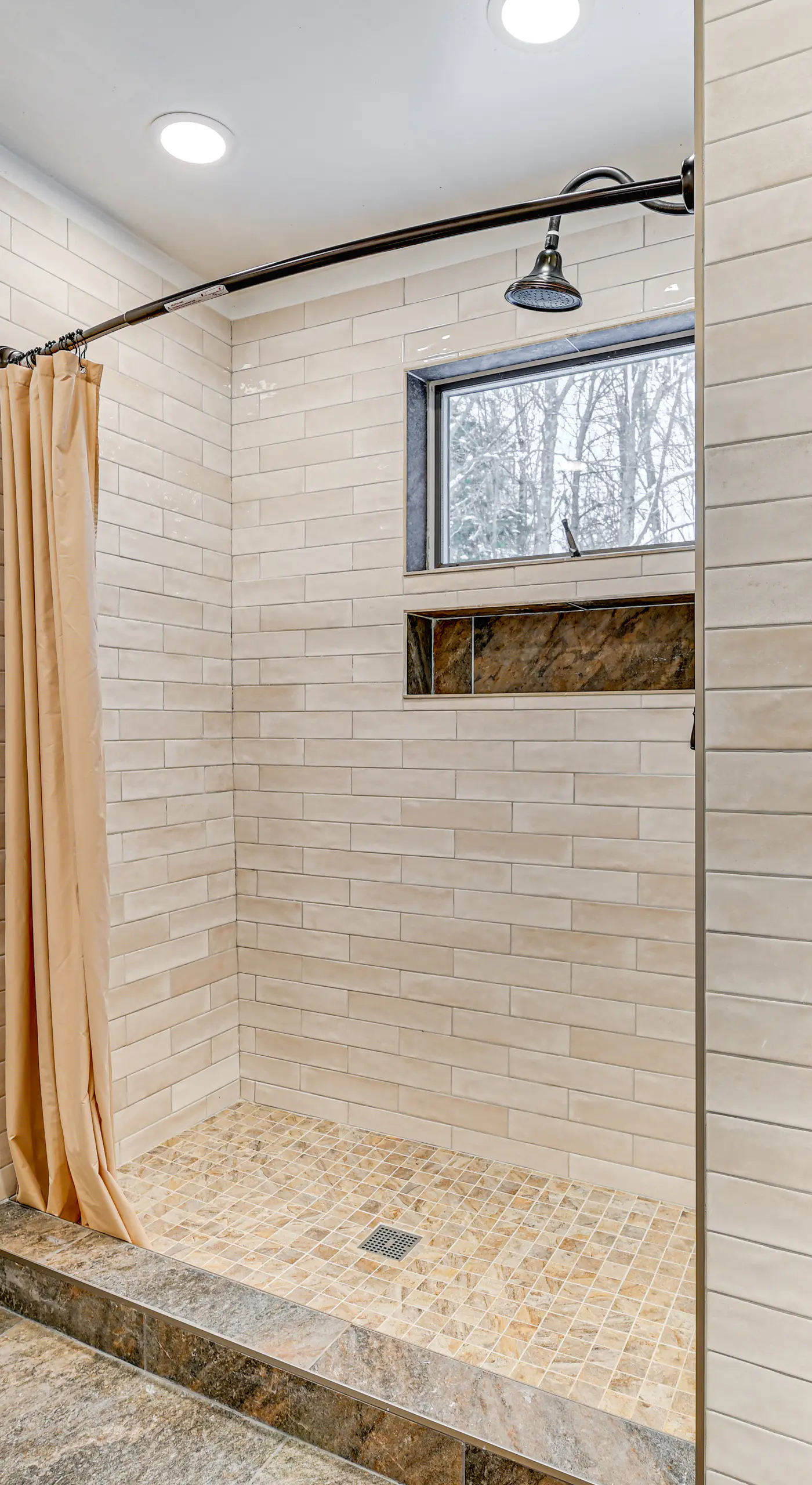 Ski, Hike & Golf: Pet-Friendly Windham Retreat
