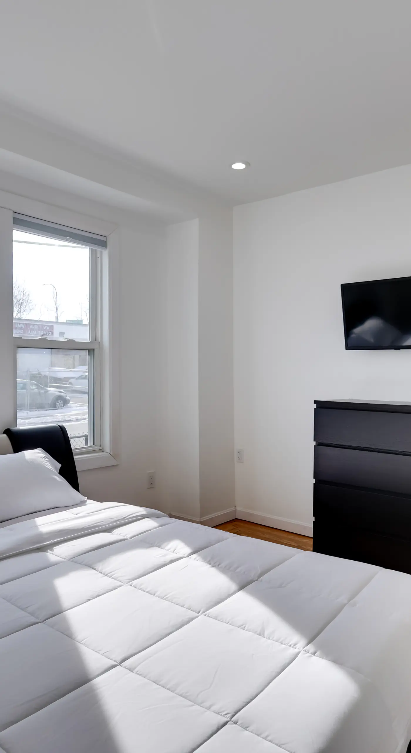 Walk to Roger Williams Park: Apt in Providence!