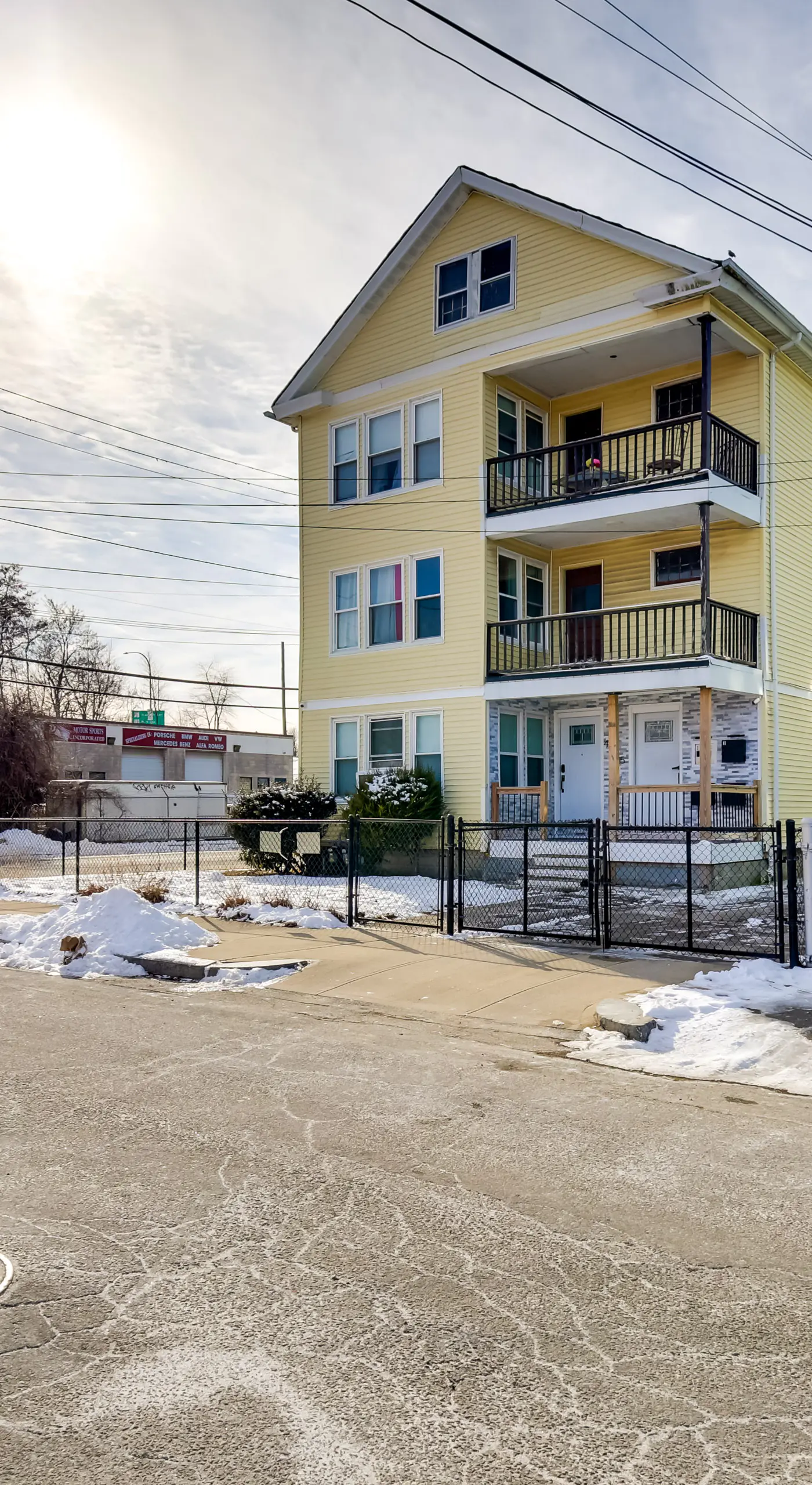 Walk to Roger Williams Park: Apt in Providence!