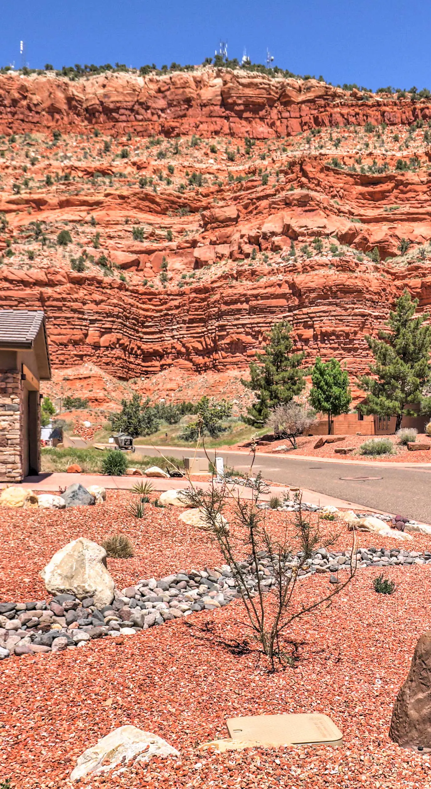 Day Trip to Zion: Home w/ Fire Pit & Pool Access