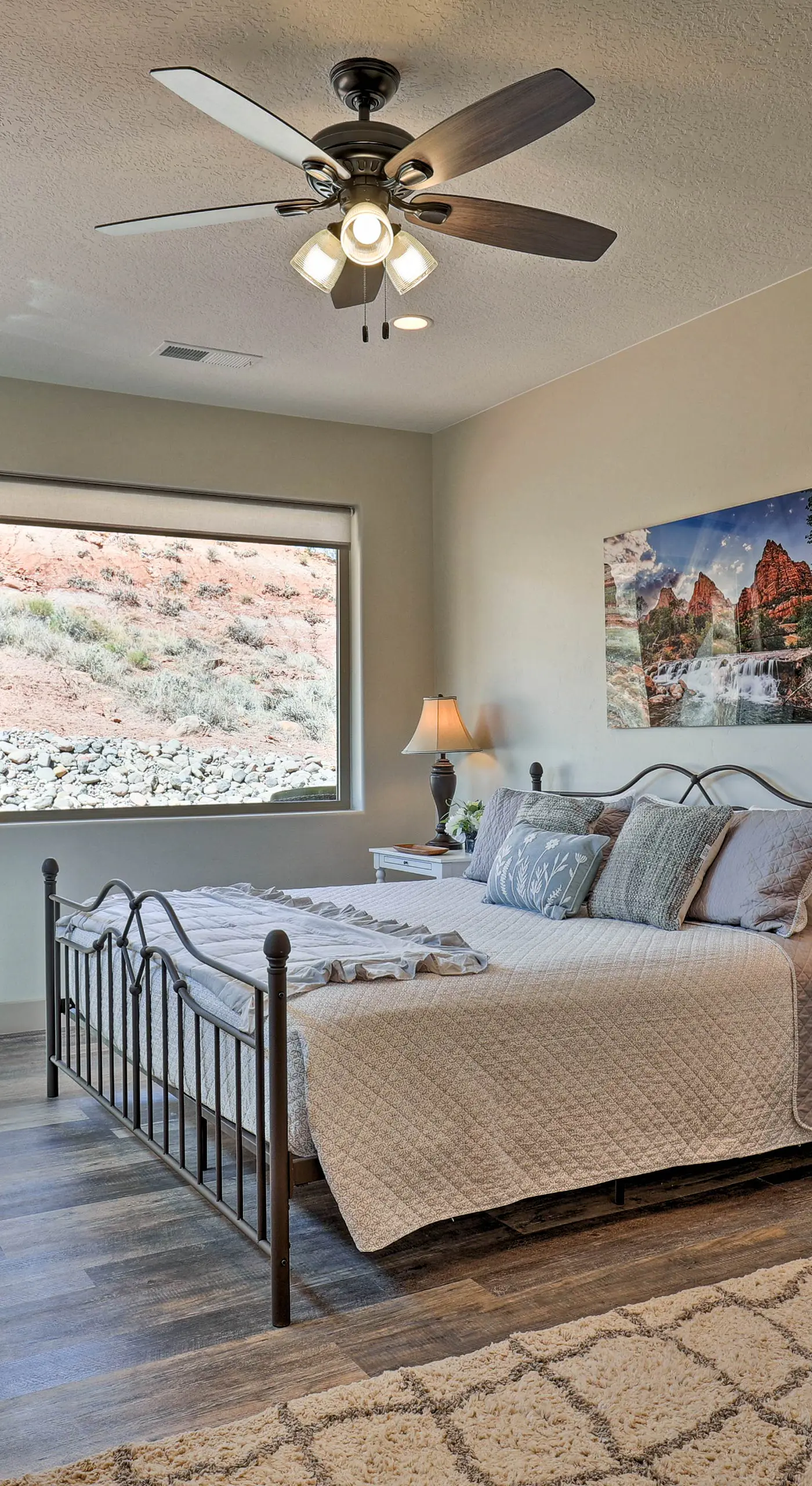 Day Trip to Zion: Home w/ Fire Pit & Pool Access