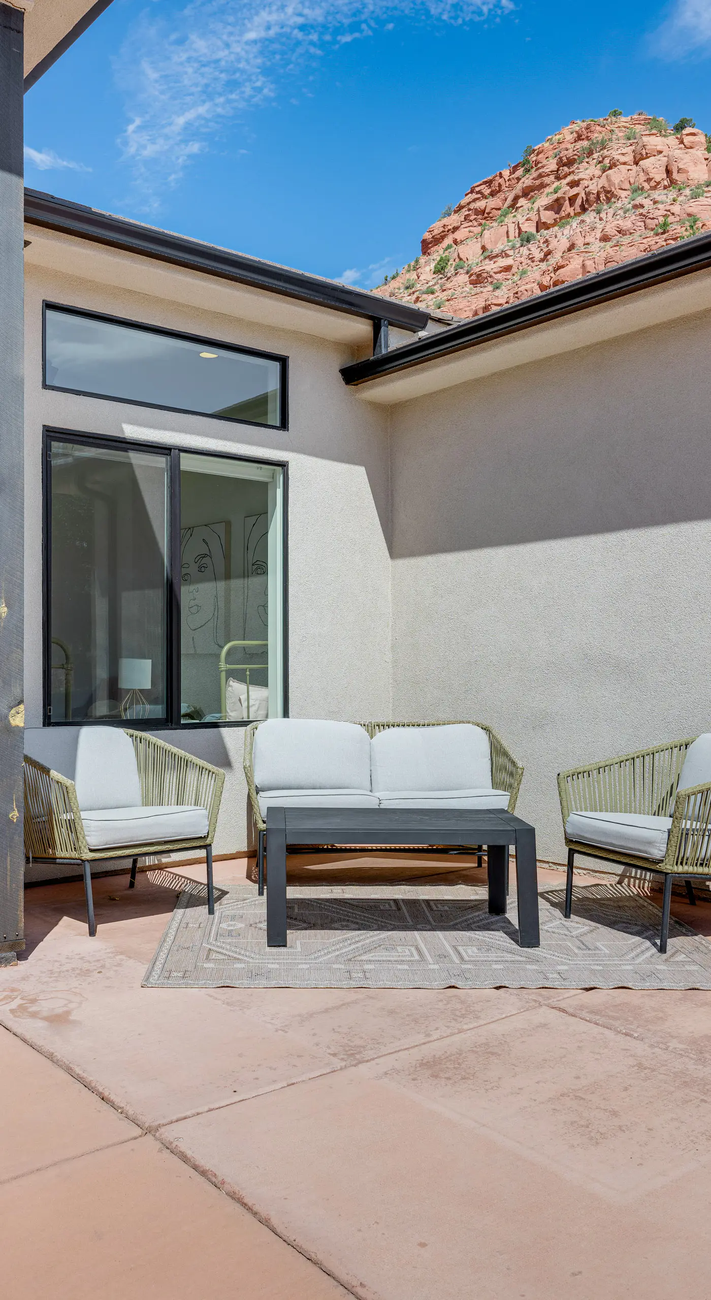 Gorgeous Kanab Home: Canyon Views & Pool Access!