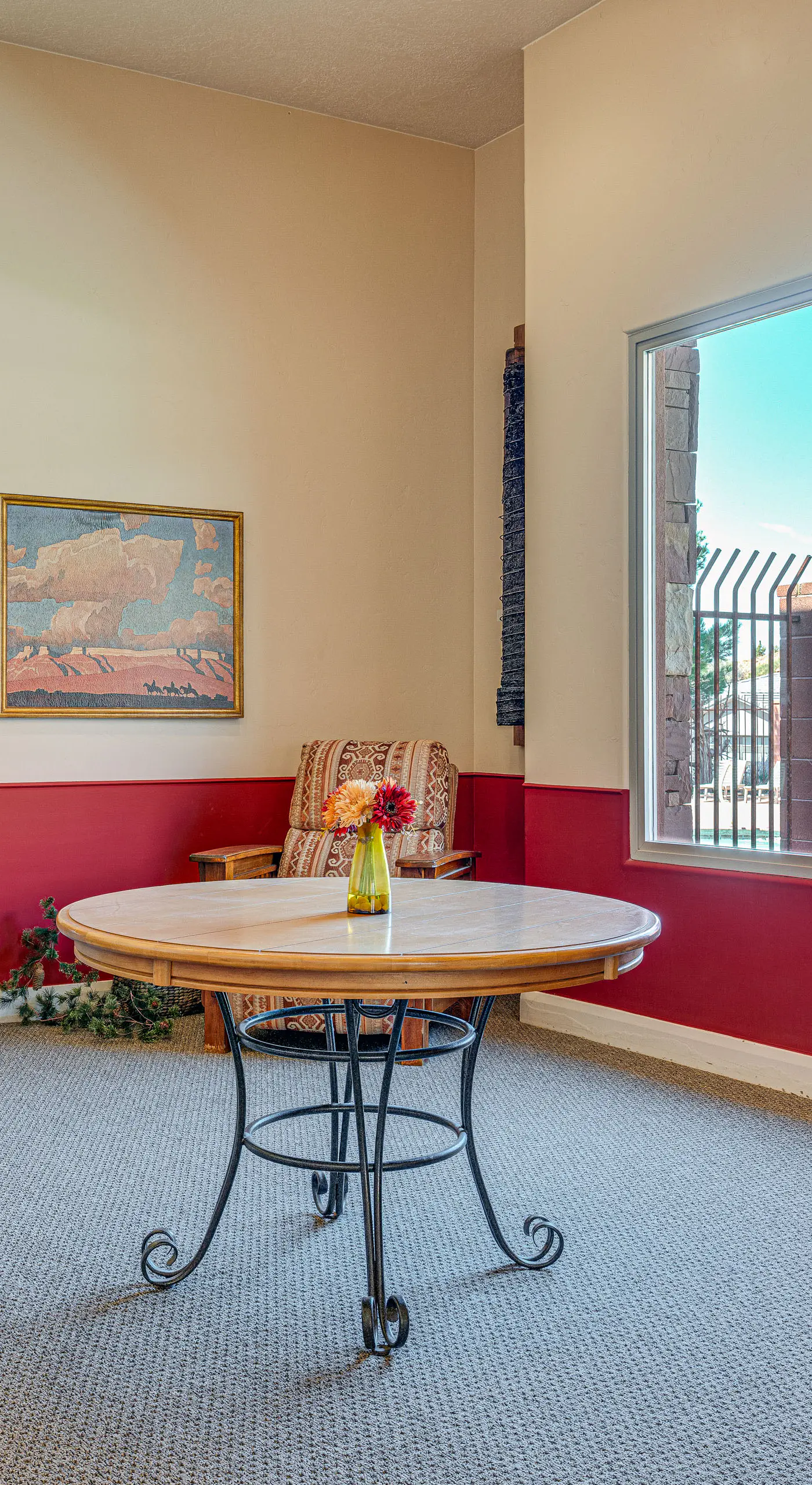 Gorgeous Kanab Home: Canyon Views & Pool Access!