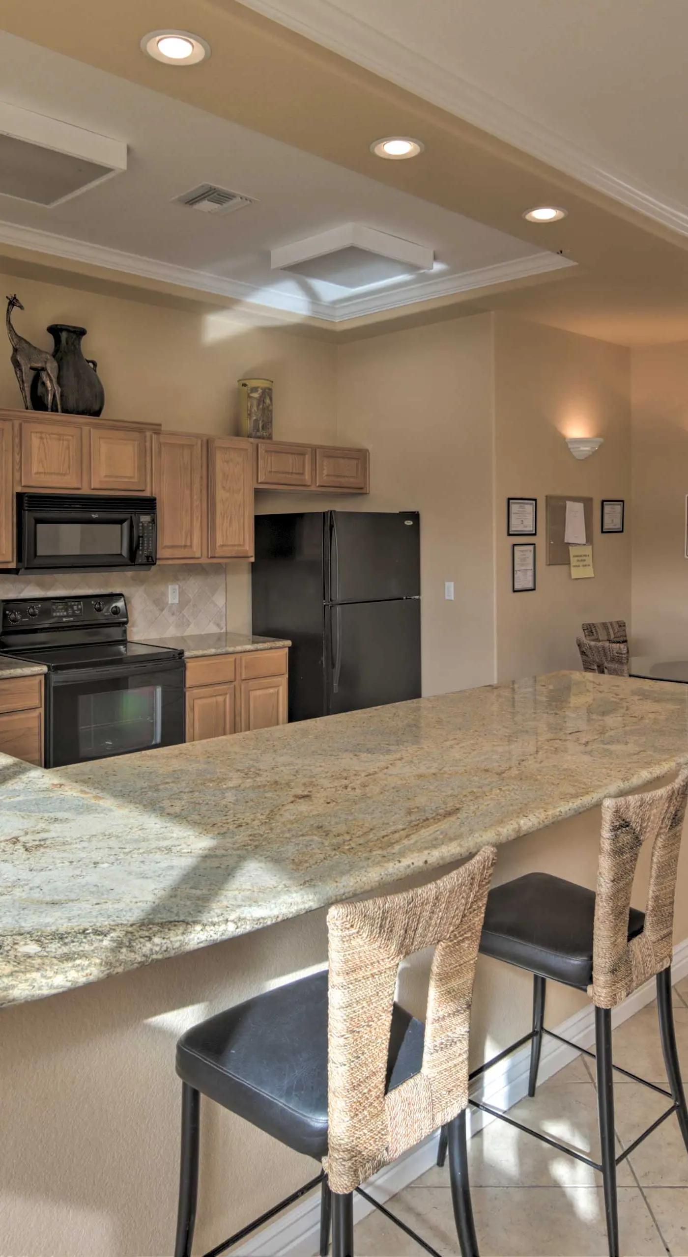 Desert Condo w/ Pool ~ 3 Miles to Colorado River!