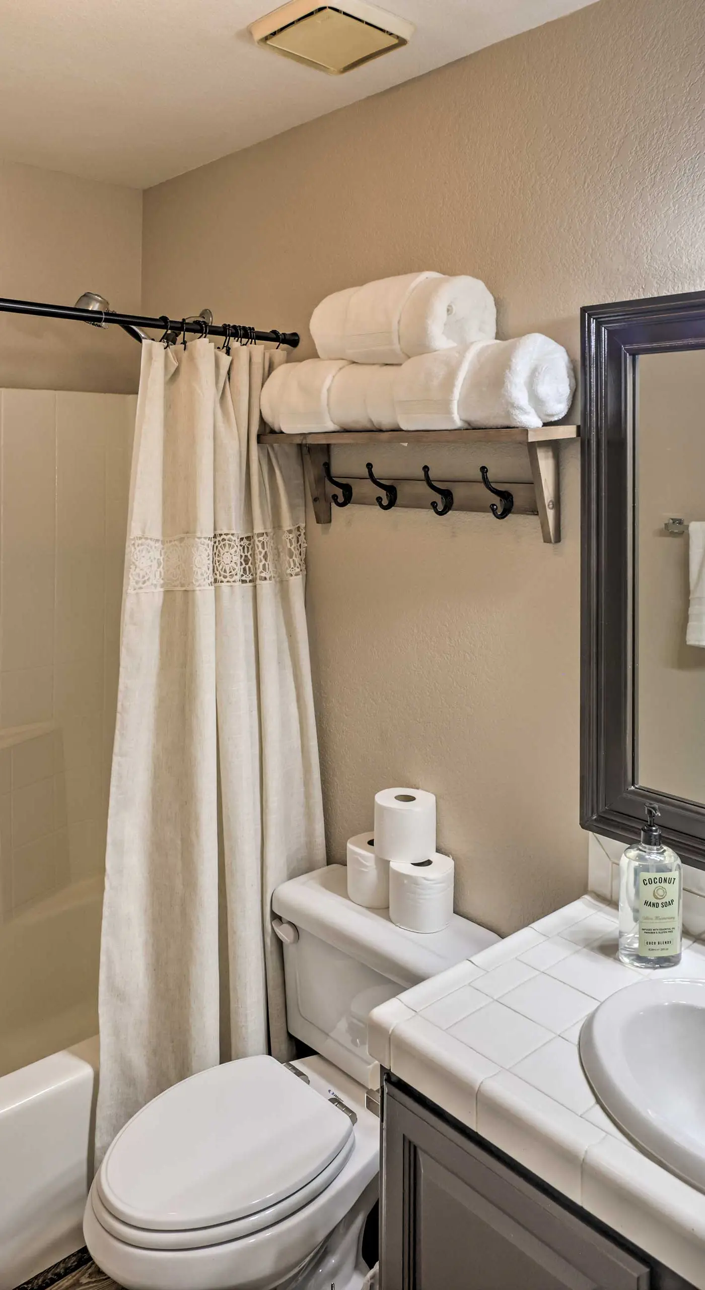 Amenity-Packed Home w/ Hot Tub & River Views!