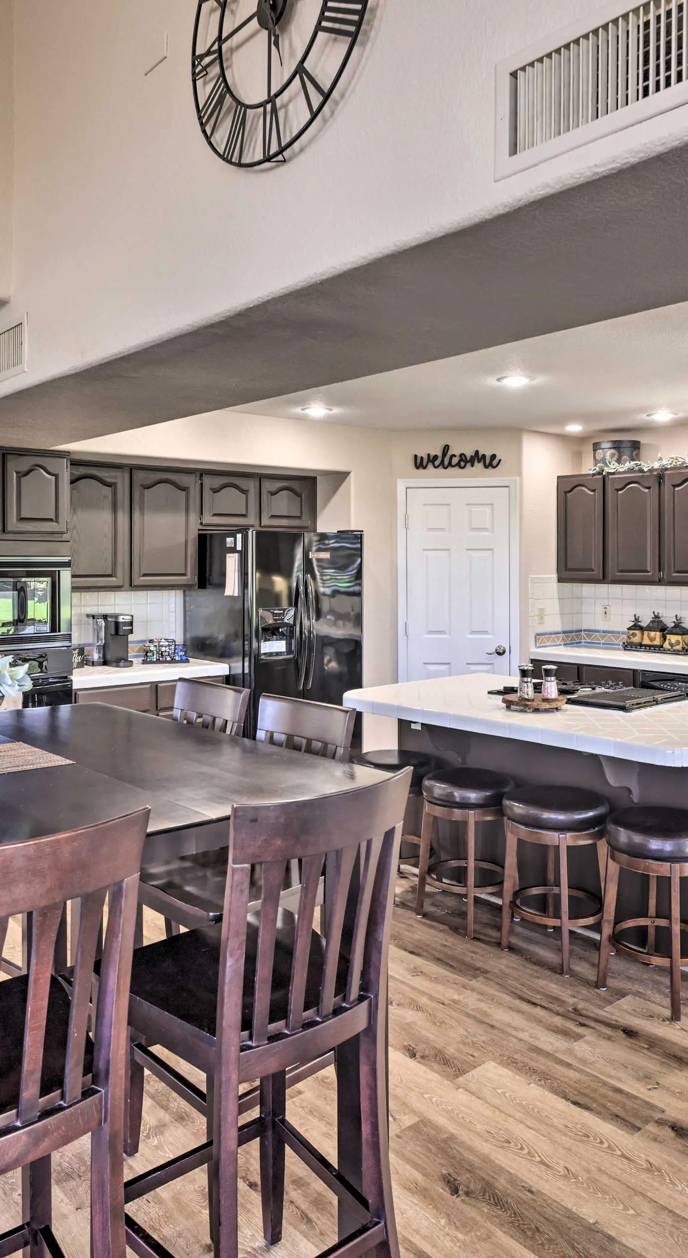 Amenity-Packed Home w/ Hot Tub & River Views!