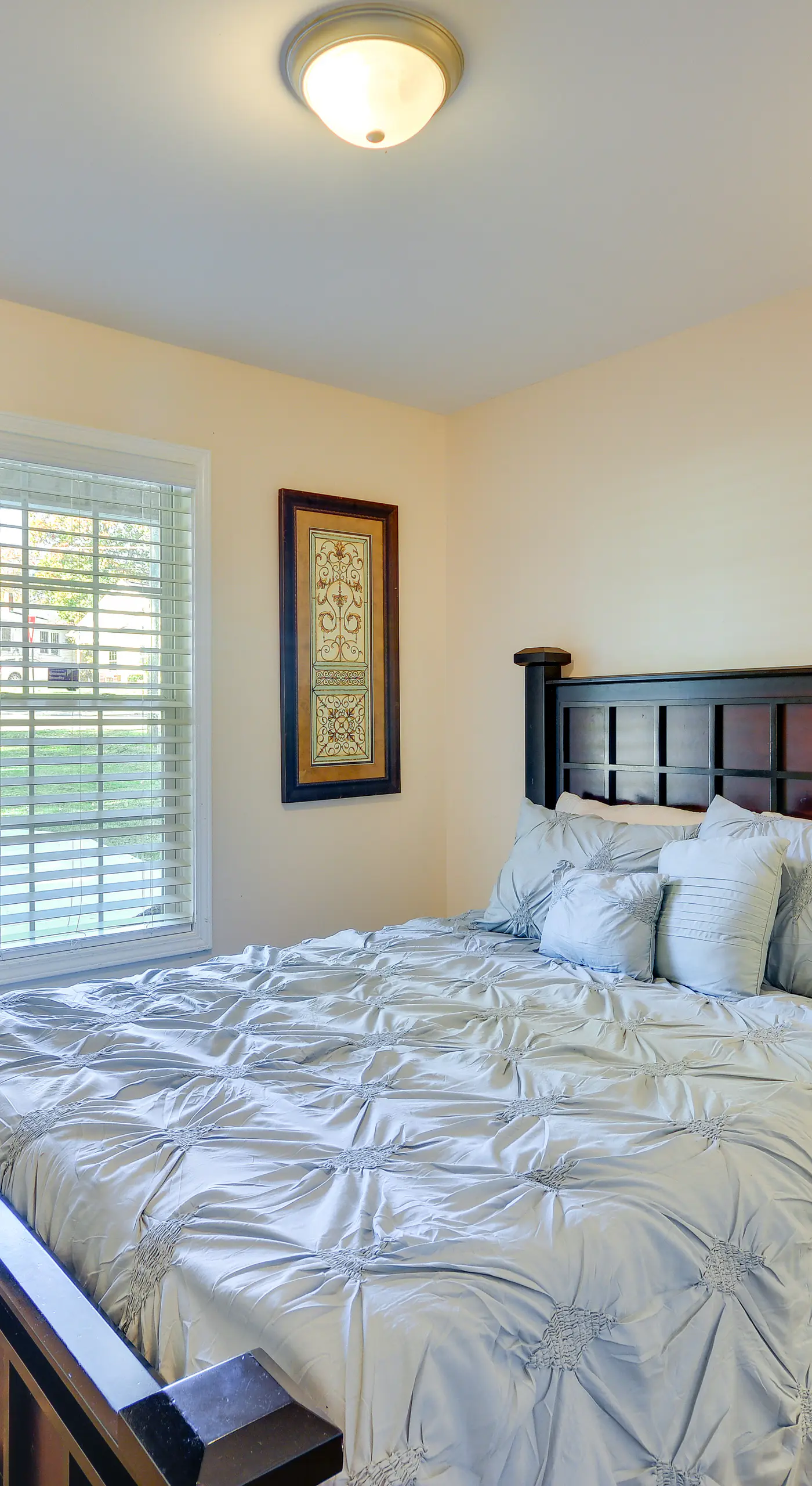 Central High Point Home < 1 Mi to Downtown!
