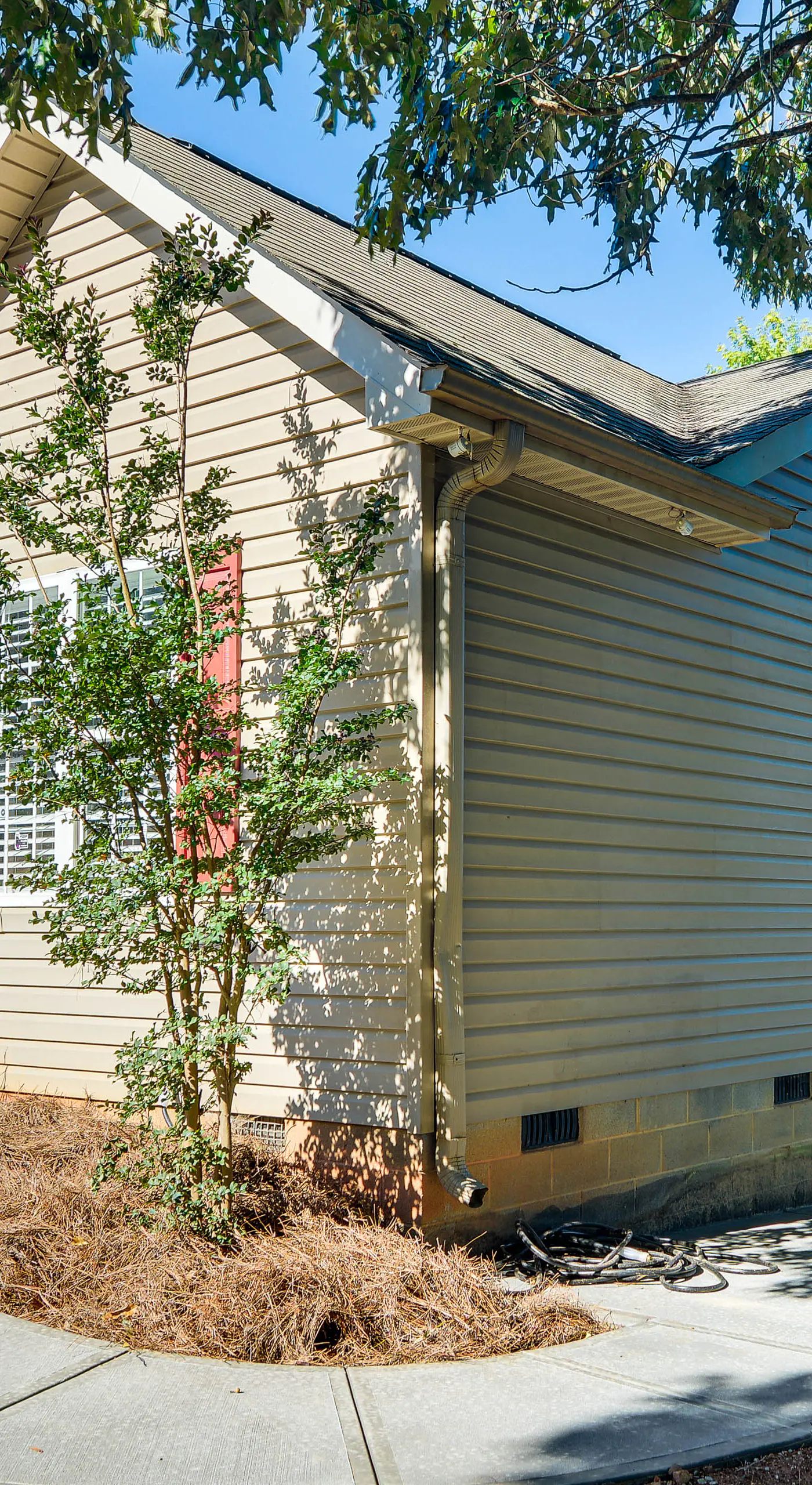 Central High Point Home < 1 Mi to Downtown!